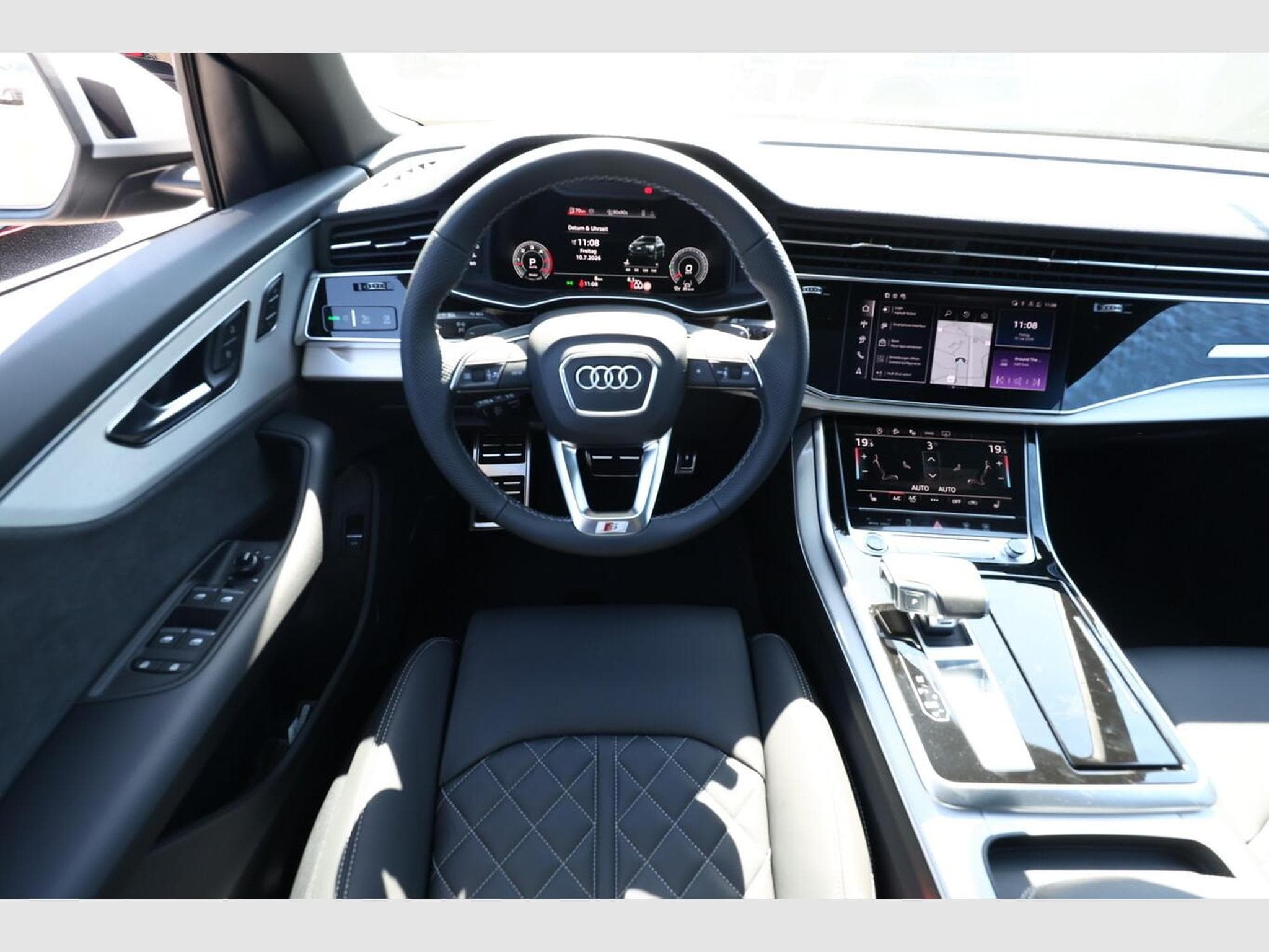 Audi Q8 S line (2026) - Photo 7