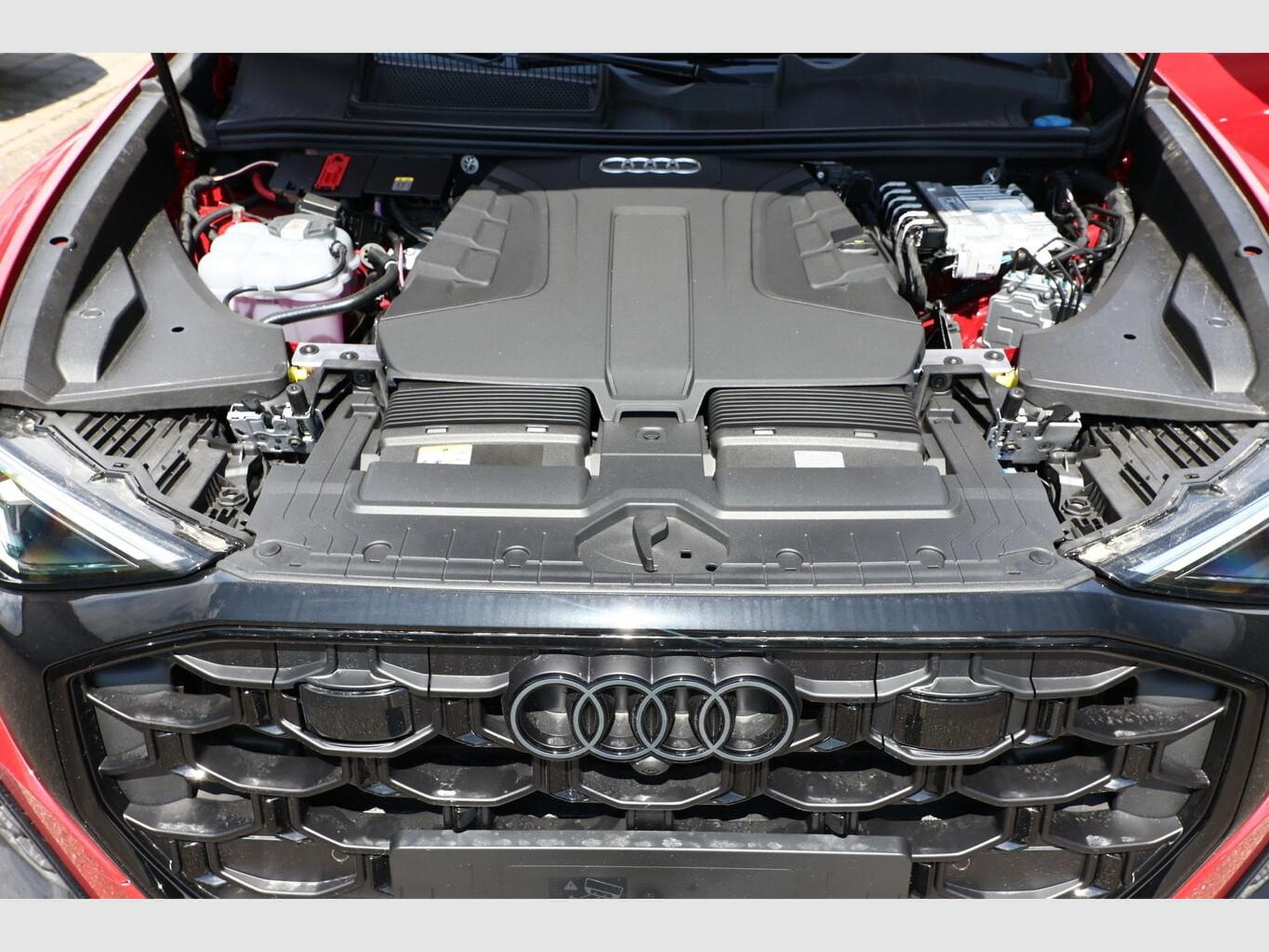 Audi Q8 S line (2026) - Photo 12