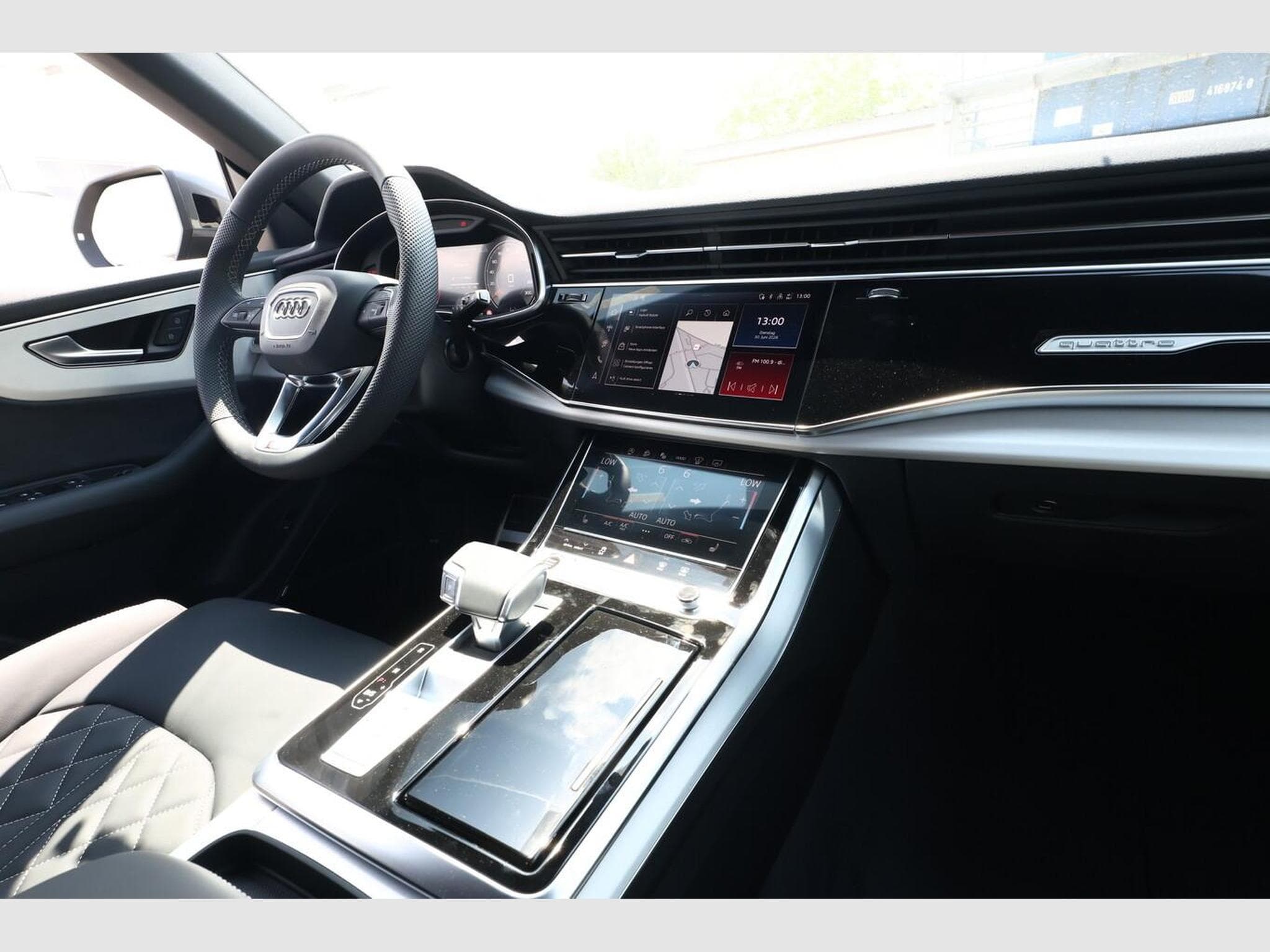 Audi Q8 S line (2026) - Photo 9