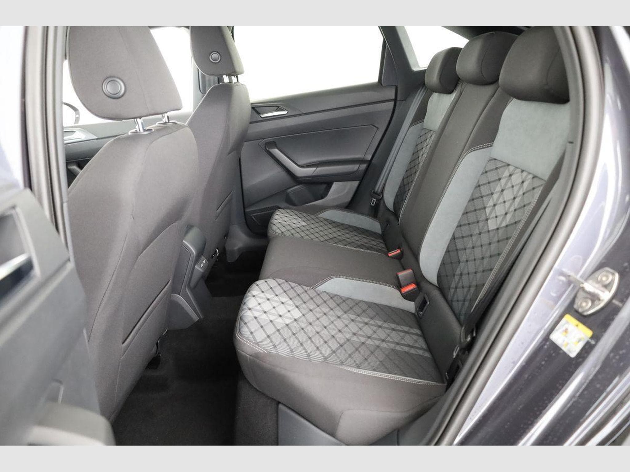 VW Taigo R-Line (2026) - Photo 10