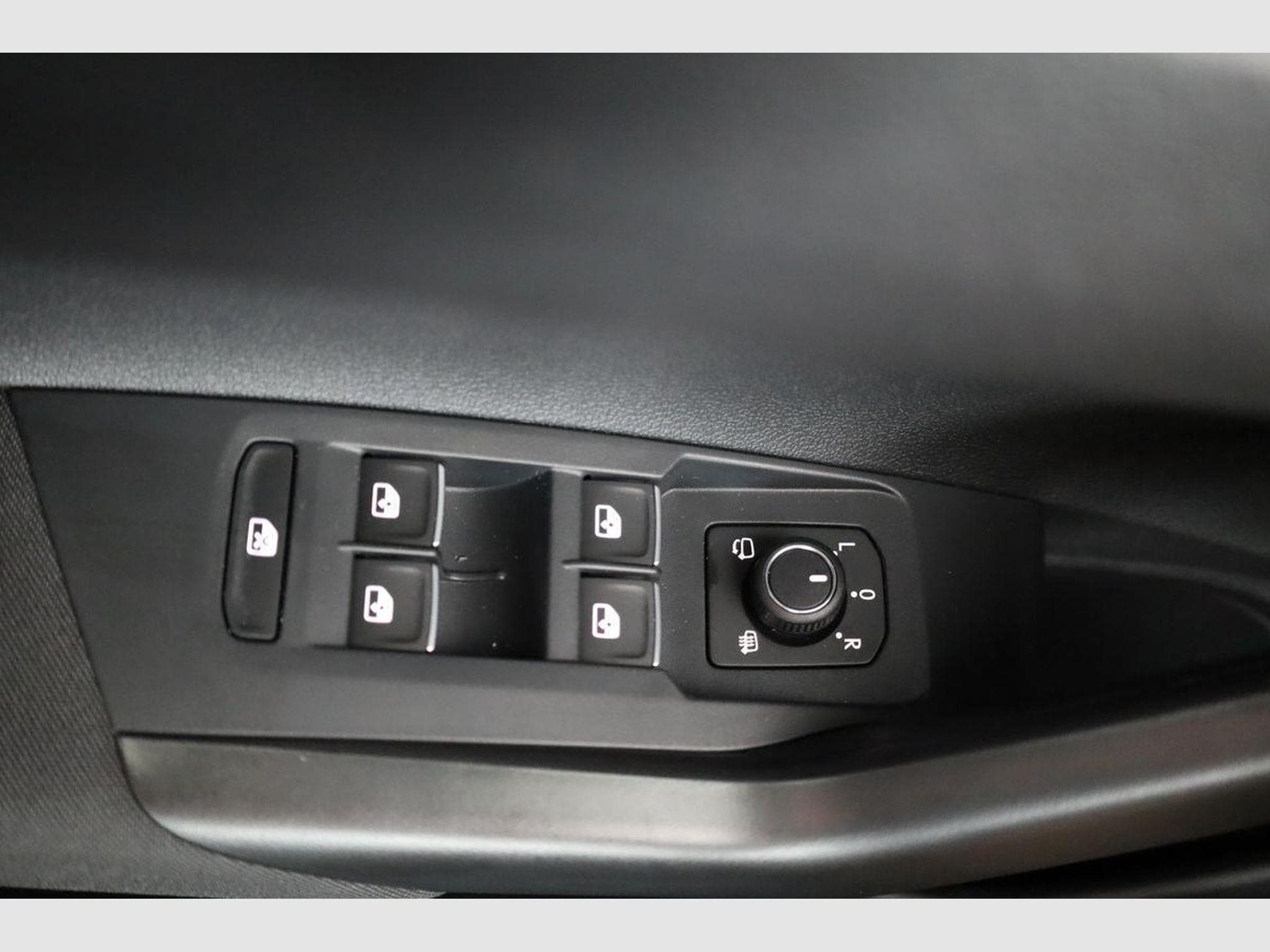 VW Taigo R-Line (2026) - Photo 7