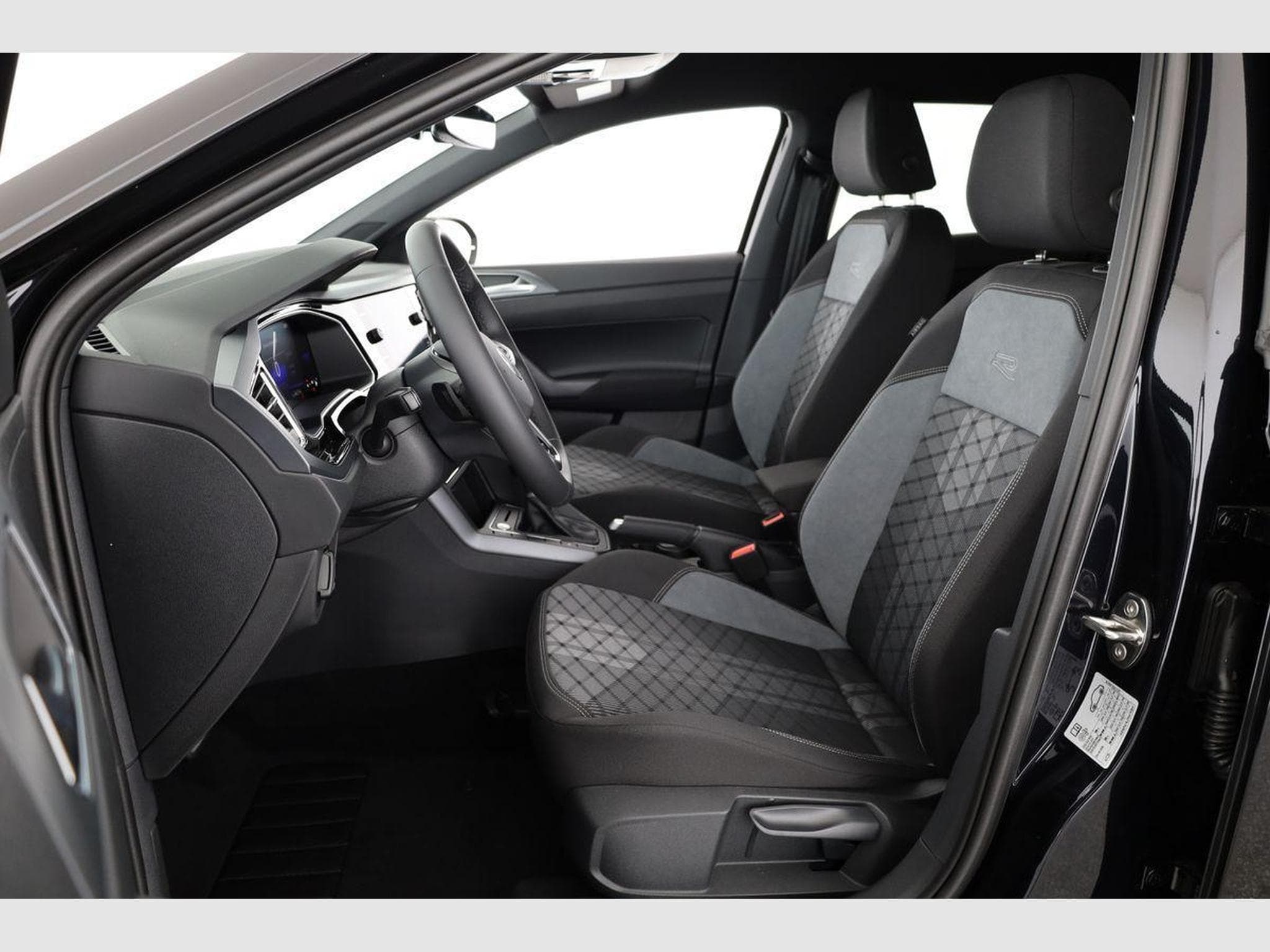 VW Taigo R-Line (2026) - Photo 9
