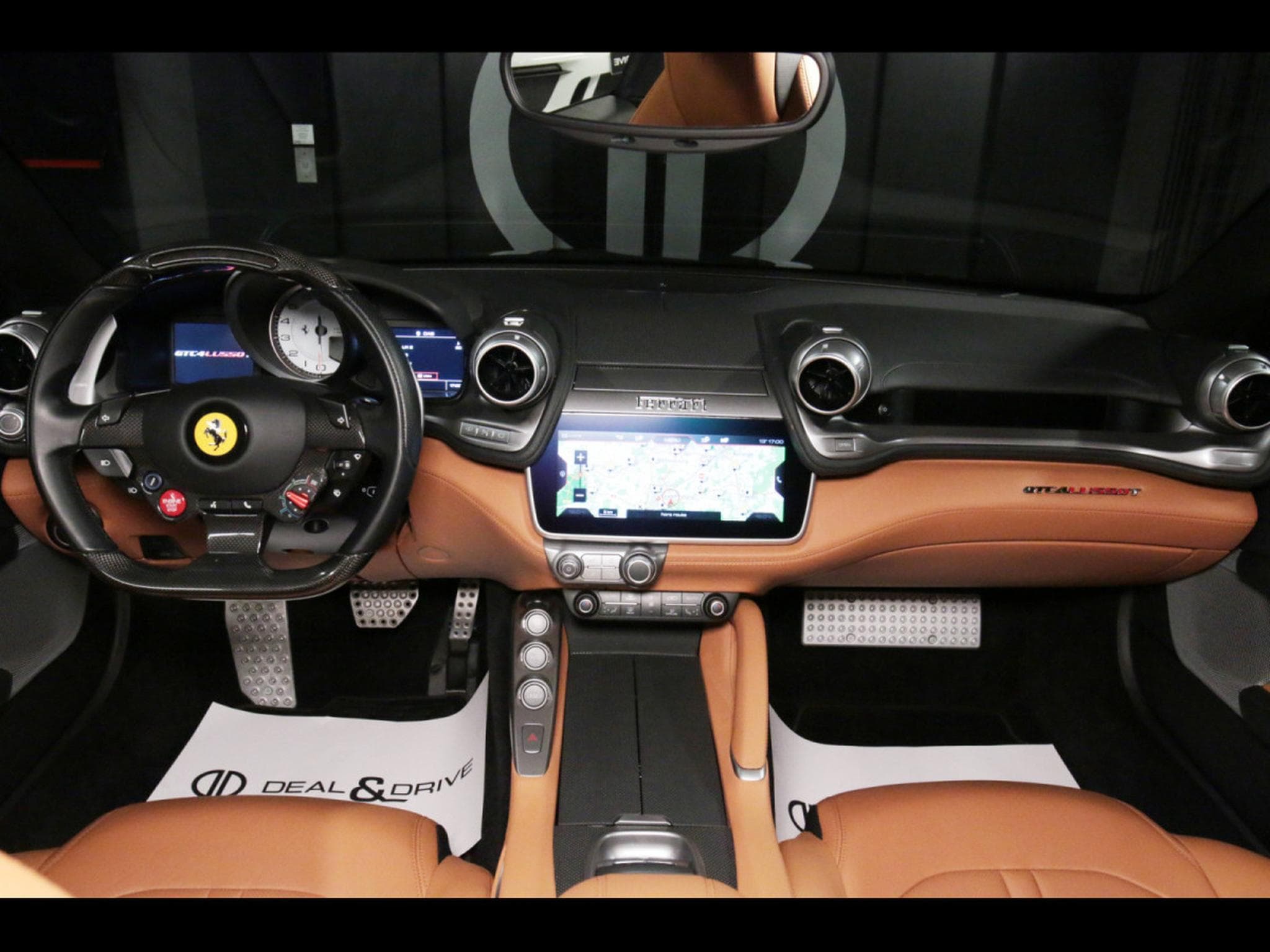 Ferrari GTC4 Lusso V8 T 3.9 (611 CH) – GRIGIO SILVERSTONE (2018) - Photo 12