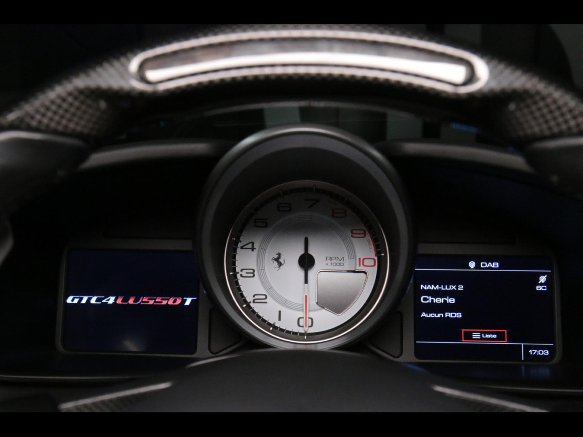 Ferrari GTC4 Lusso V8 T 3.9 (611 CH) – GRIGIO SILVERSTONE (2018) - Photo 18