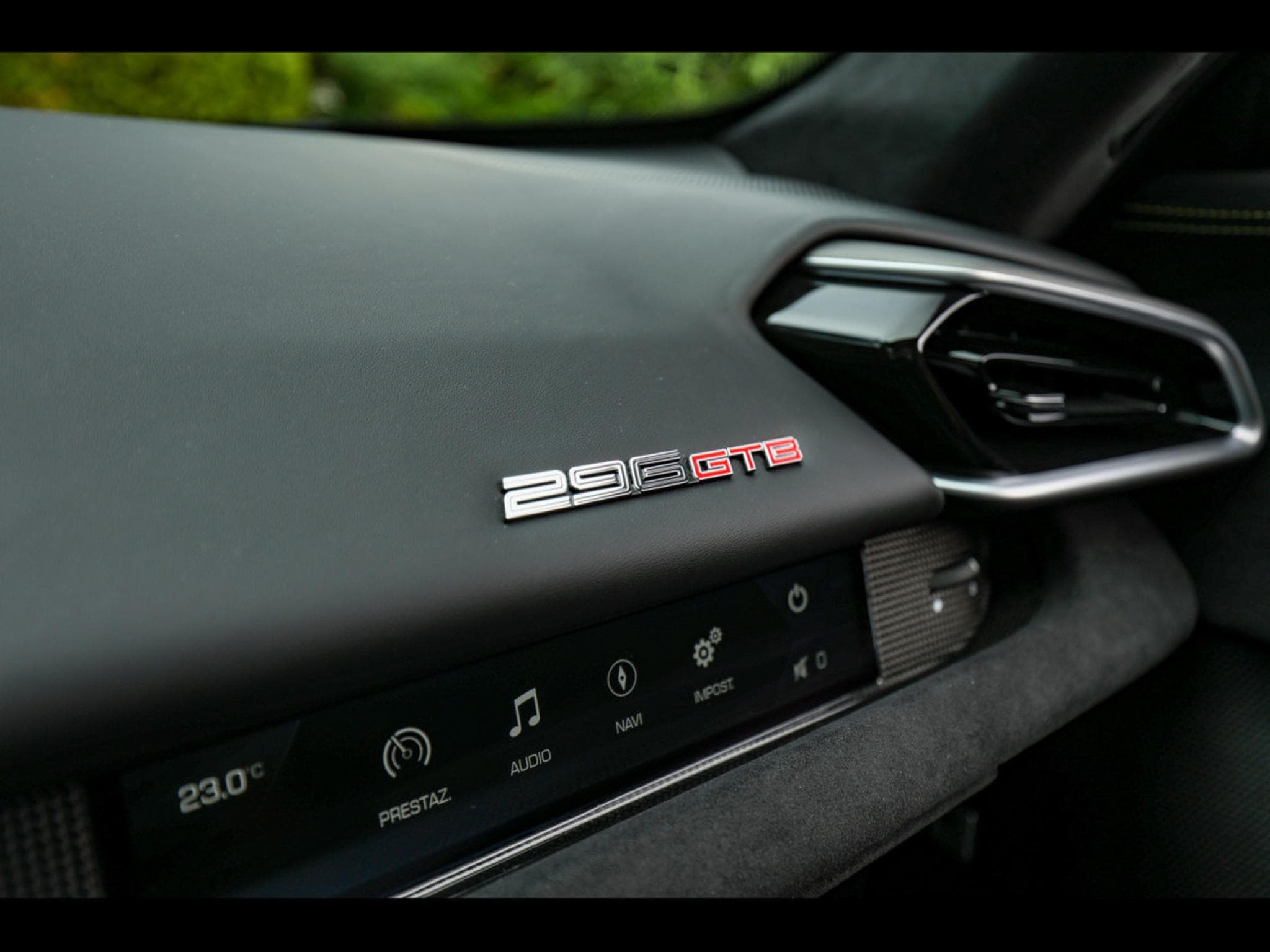 Ferrari 296 GTB (830 CH) - NERO - NOVITEC TAILPIPES - WARRANTY 06/2027 (2023) - Photo 20