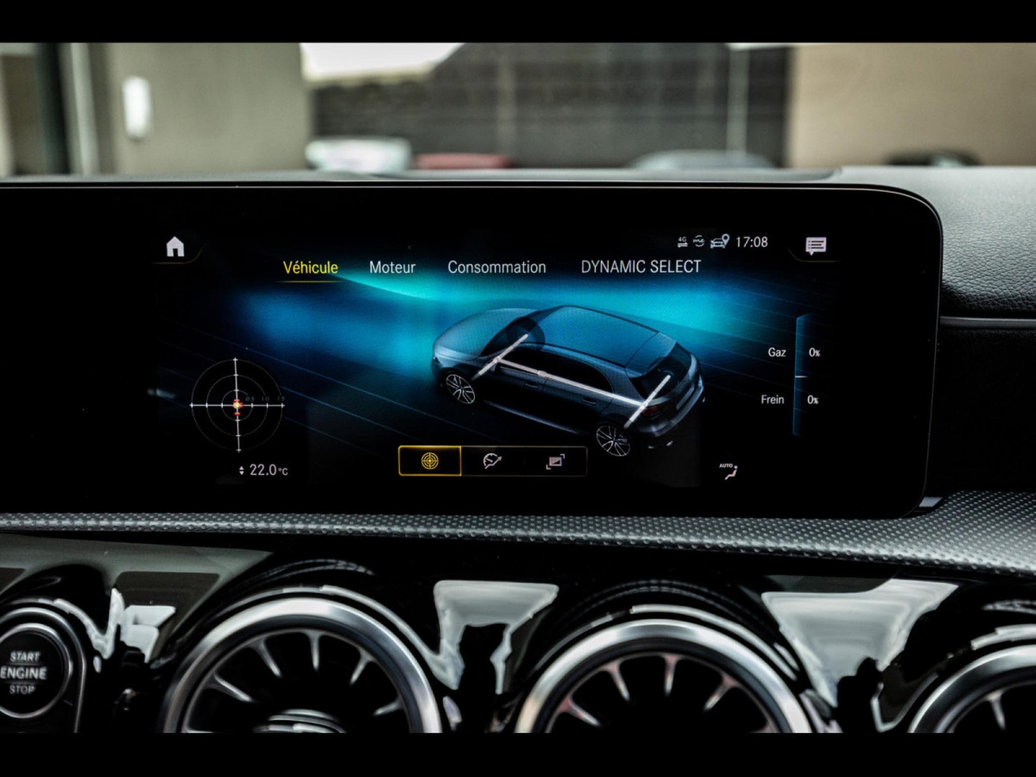 Mercedes A 35 AMG 4M+°KOSMOS BLACK (2021) - Photo 25
