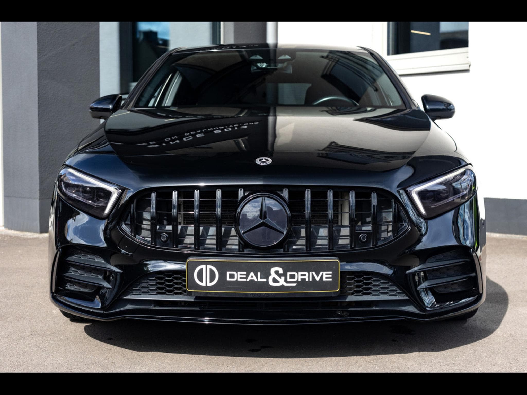 Mercedes A 35 AMG 4M+°KOSMOS BLACK (2021) - Photo 5