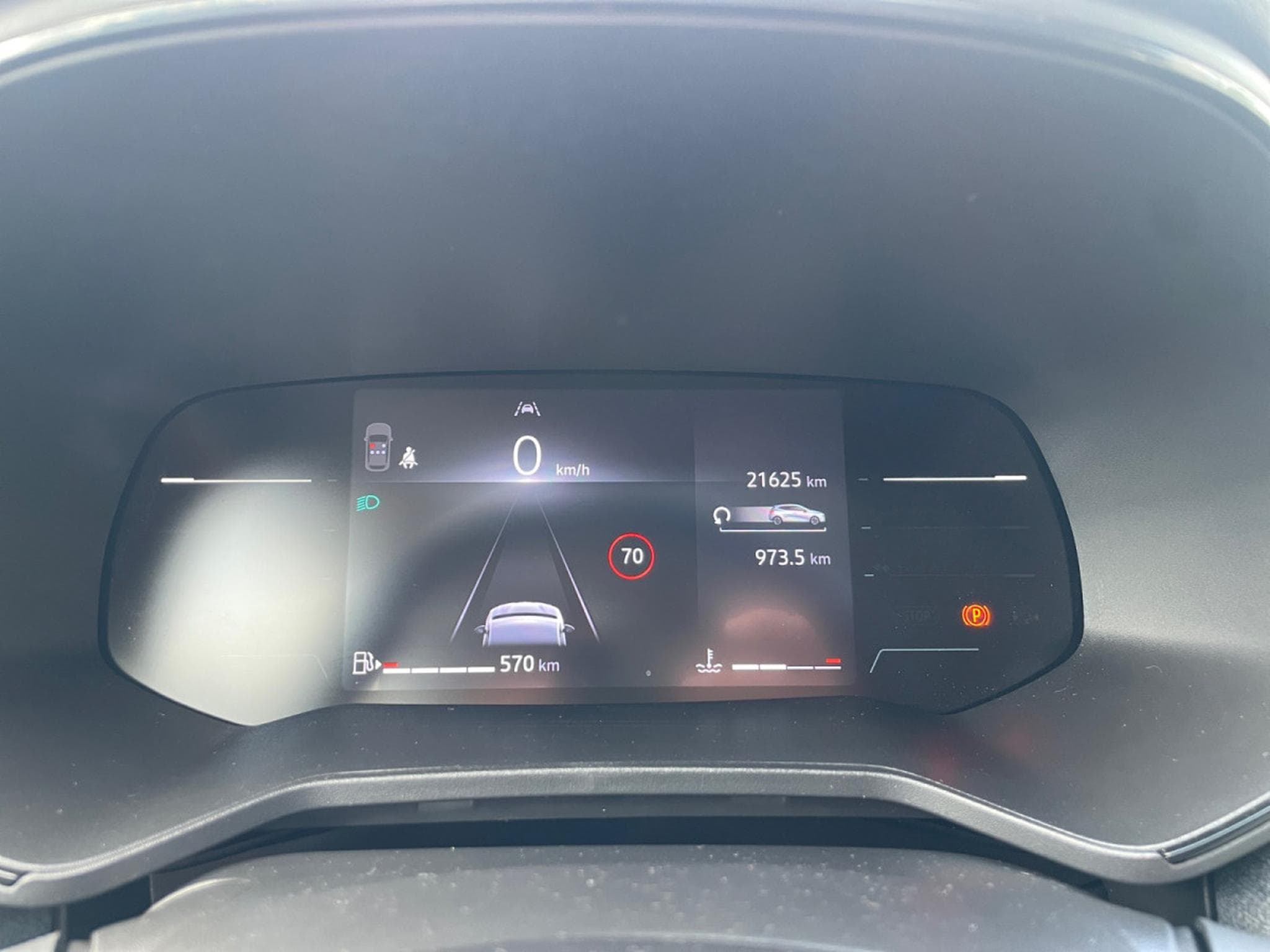 Renault Clio 1.0 TCe Evolution (2025) - Photo 10