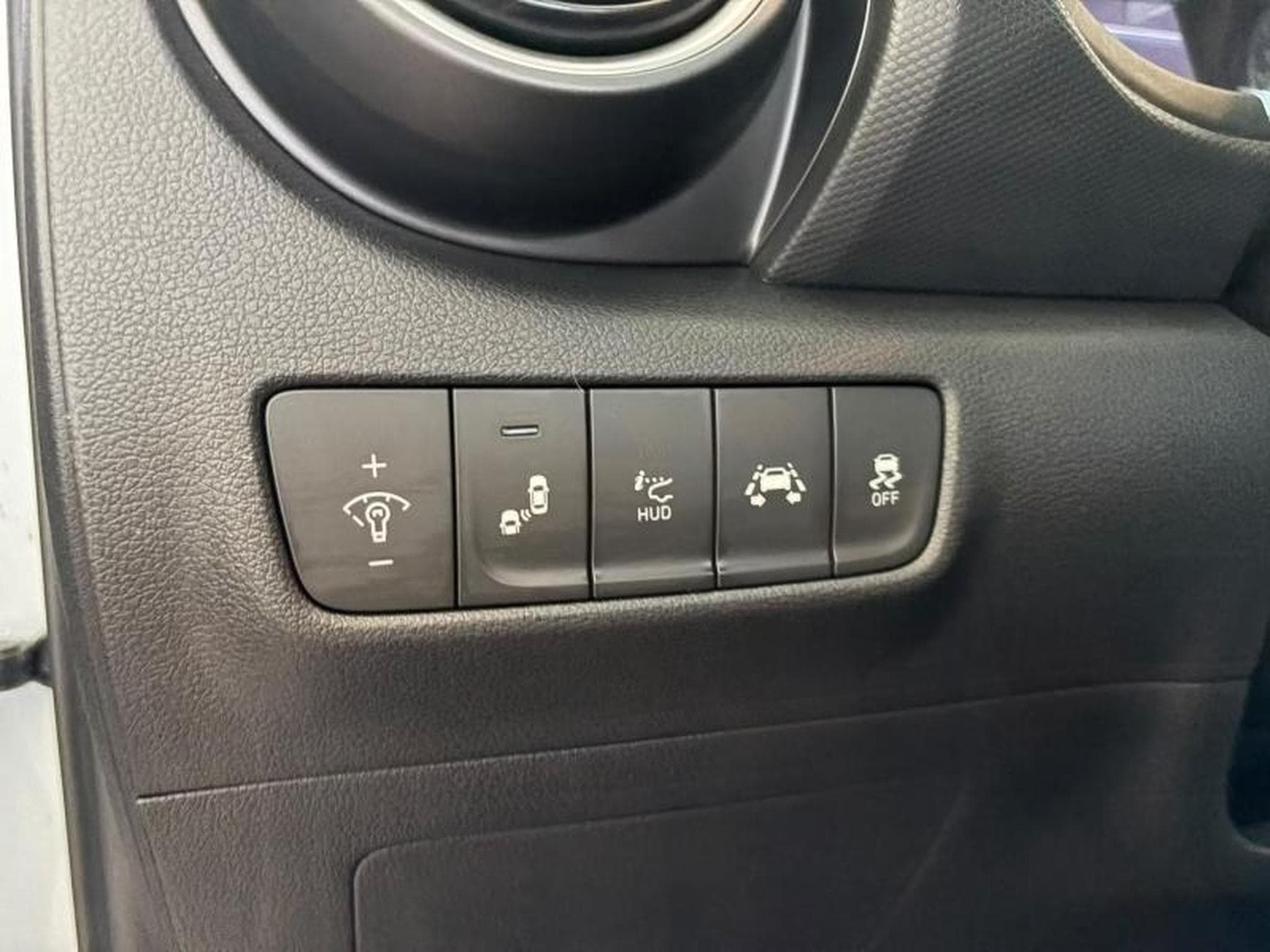 Hyundai Kona Apple CarPlay/ Sièges chauffants/ Volant chauffant/ ATH/ Cam (2018) - Foto 11