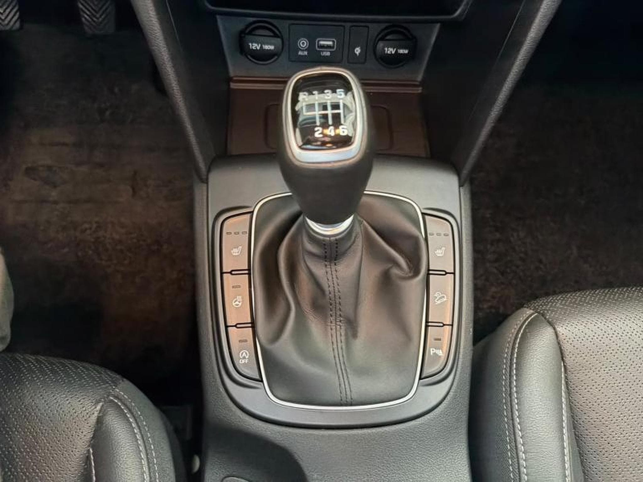 Hyundai Kona Apple CarPlay/ Sièges chauffants/ Volant chauffant/ ATH/ Cam (2018) - Foto 9