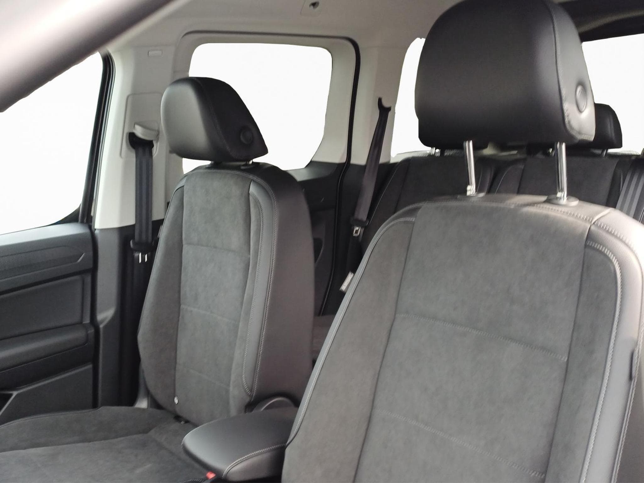 VW Caddy Style (2026) - Photo 15