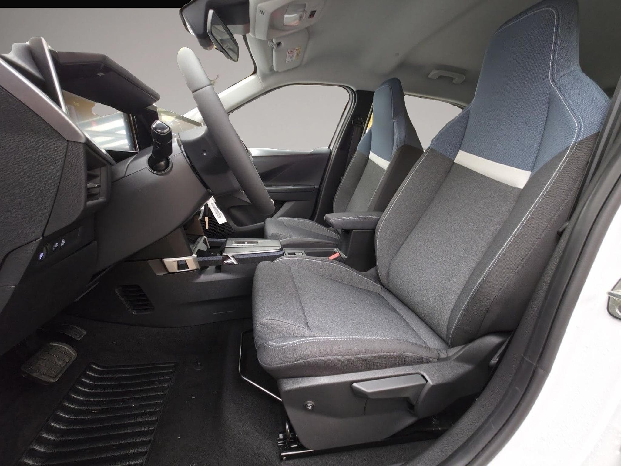 Opel Frontera (2025) - Photo 4