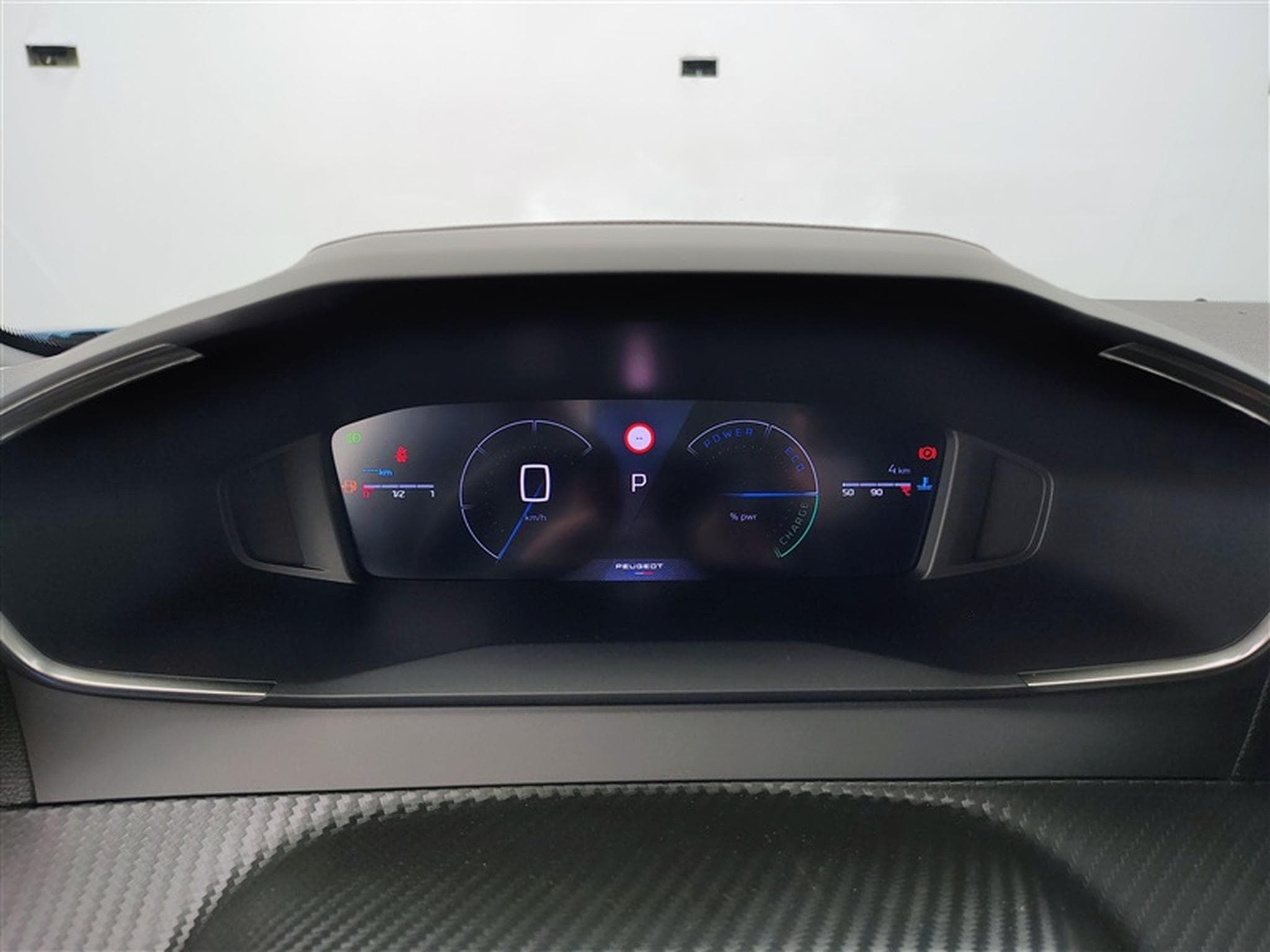 Peugeot 2008 1.2 Hybrid 145Cv E-DCS6 Allure CARPLAY / FULL LED / JA 17" (2025) - Photo 10