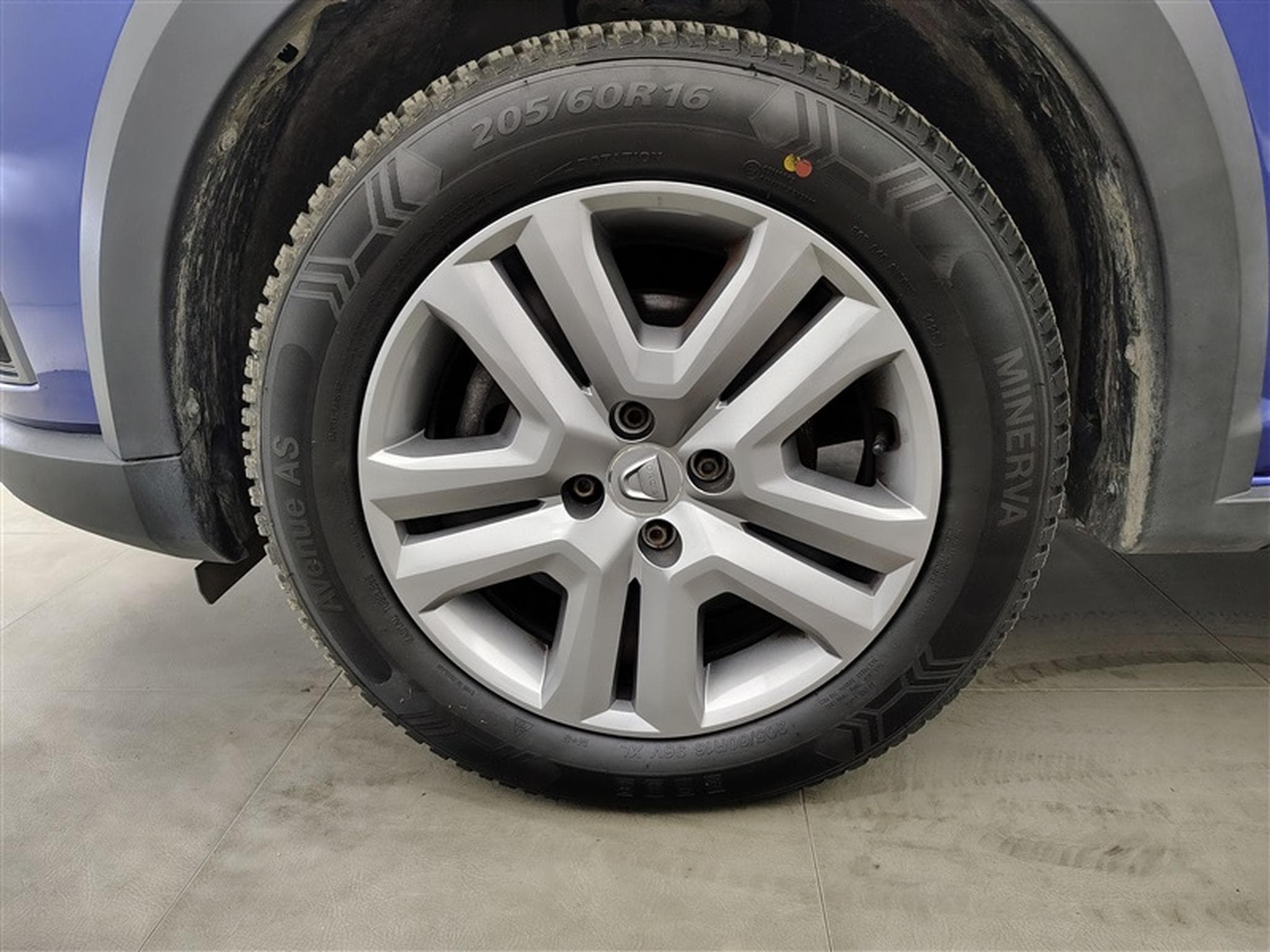 Dacia Jogger 1.0 TCe 110Cv Extreme 7PL / NAVI / CAMERA / FULL LED (2022) - Photo 6