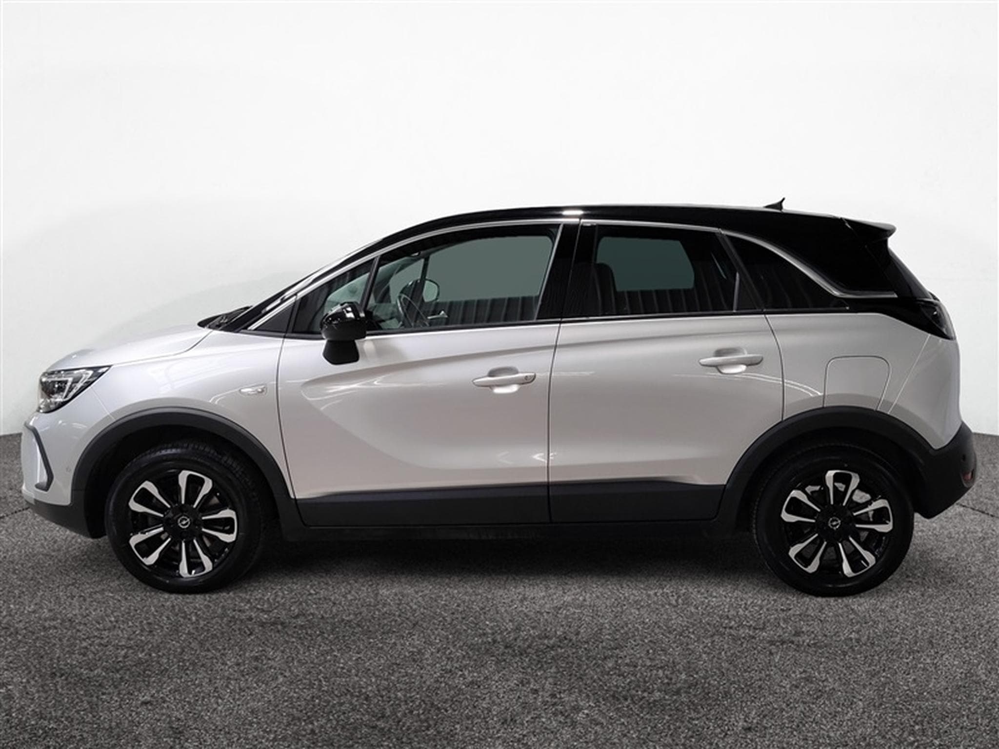 Opel Crossland 1.2 Turbo Ultimate NAVI / FULL LED / PDC AV-AR (2024) - Photo 3