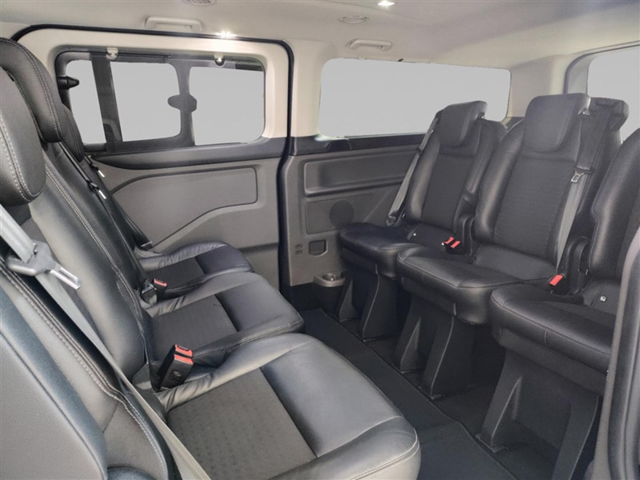 Ford Tourneo 2.0 TDCi L2H1 mHEV Sport S/S (EU6.2) (2020) - Photo 13