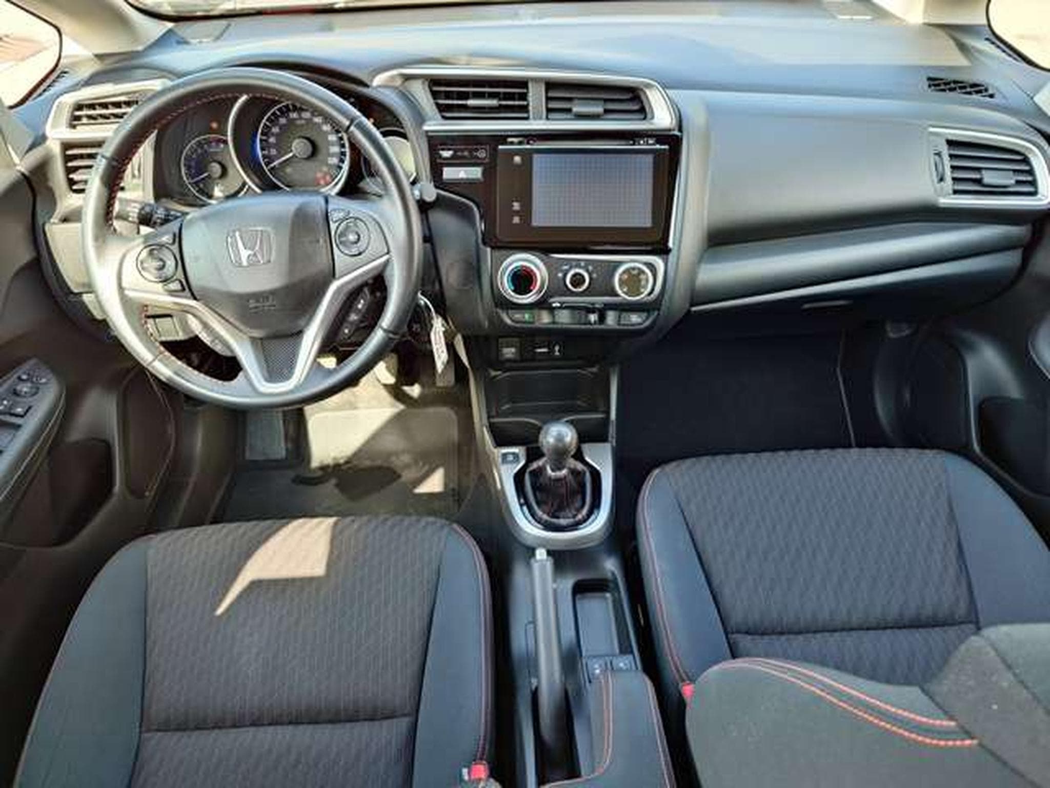 Honda Jazz Jazz 1.5i-VTEC Dynamic (EU6.2) (2019) - Photo 7