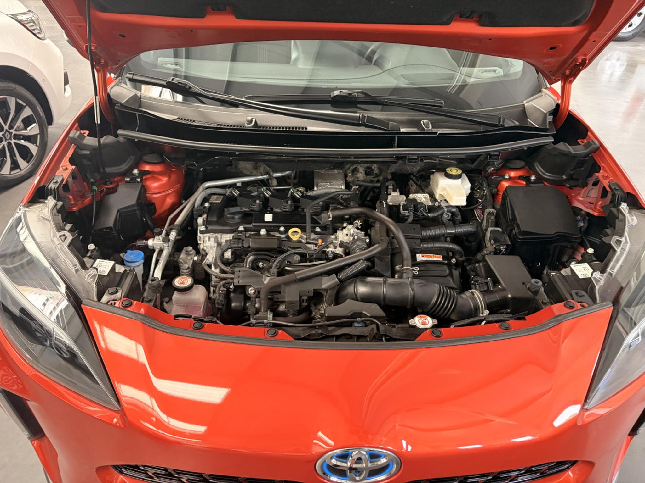 Toyota Yaris Cross Hybrid 1.5 VVT-i AWD-i i Adventure (2023) - Photo 10