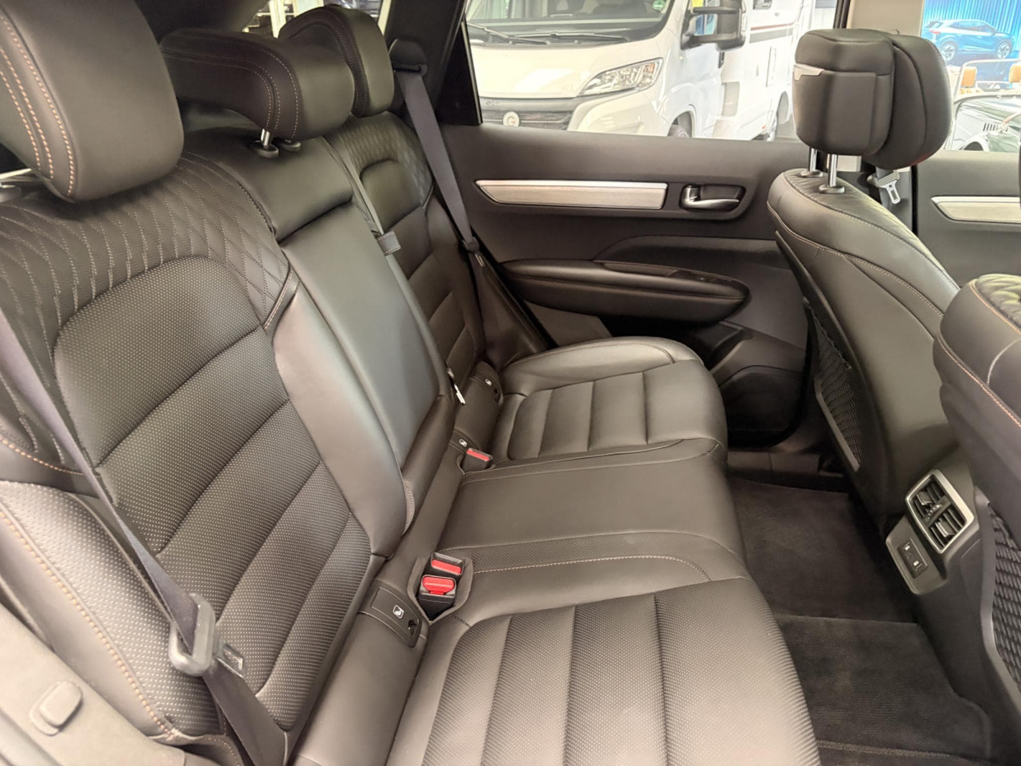 Renault Koleos 2.0 dCi Initianle Paris 4WD (2023) - Foto 12