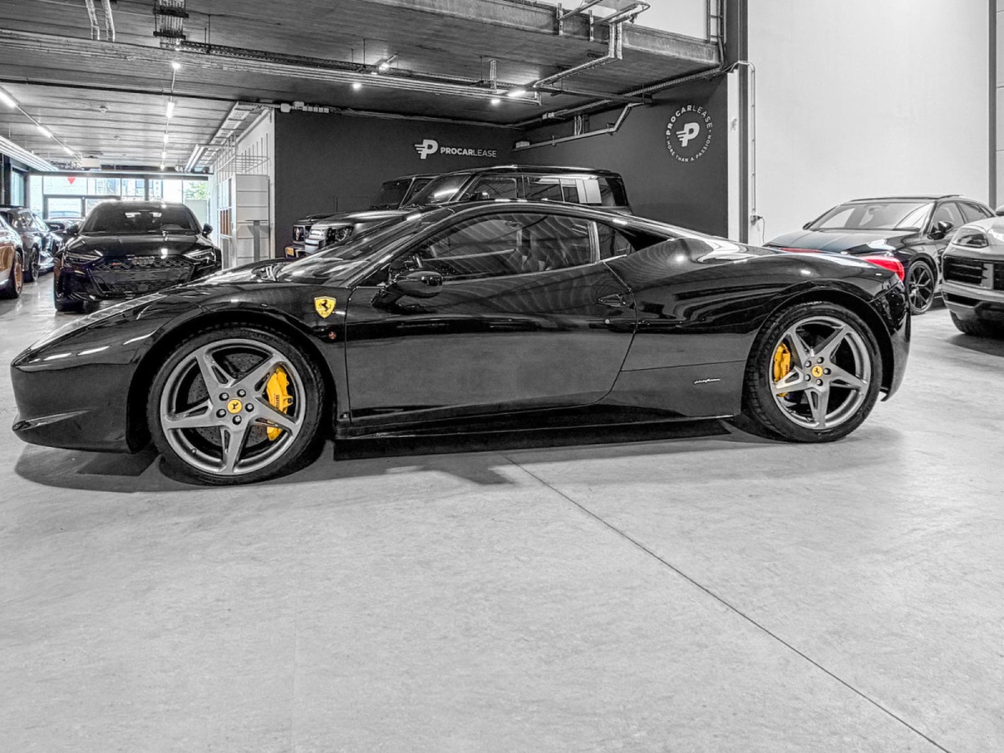 Ferrari 458 Ferrari 458 Italia 4.5 V8 570ch/Leder/20/Xénon/ (2012) - Photo 10