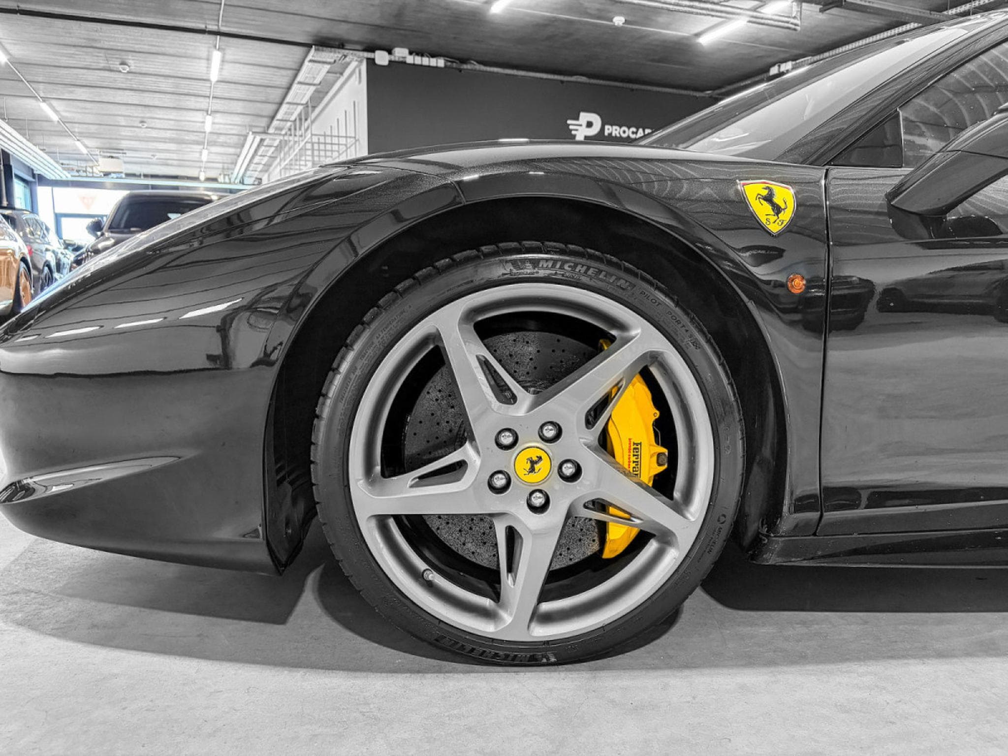 Ferrari 458 Ferrari 458 Italia 4.5 V8 570ch/Leder/20/Xénon/ (2012) - Photo 22