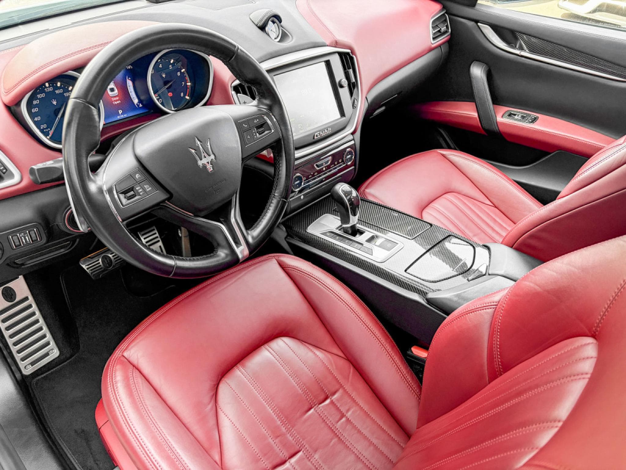Maserati Ghibli 3.0 V6 S  Q4 Automatik/ Xénon/Camera/Carbonne/20/Leder/VOLL (2016) - Photo 8