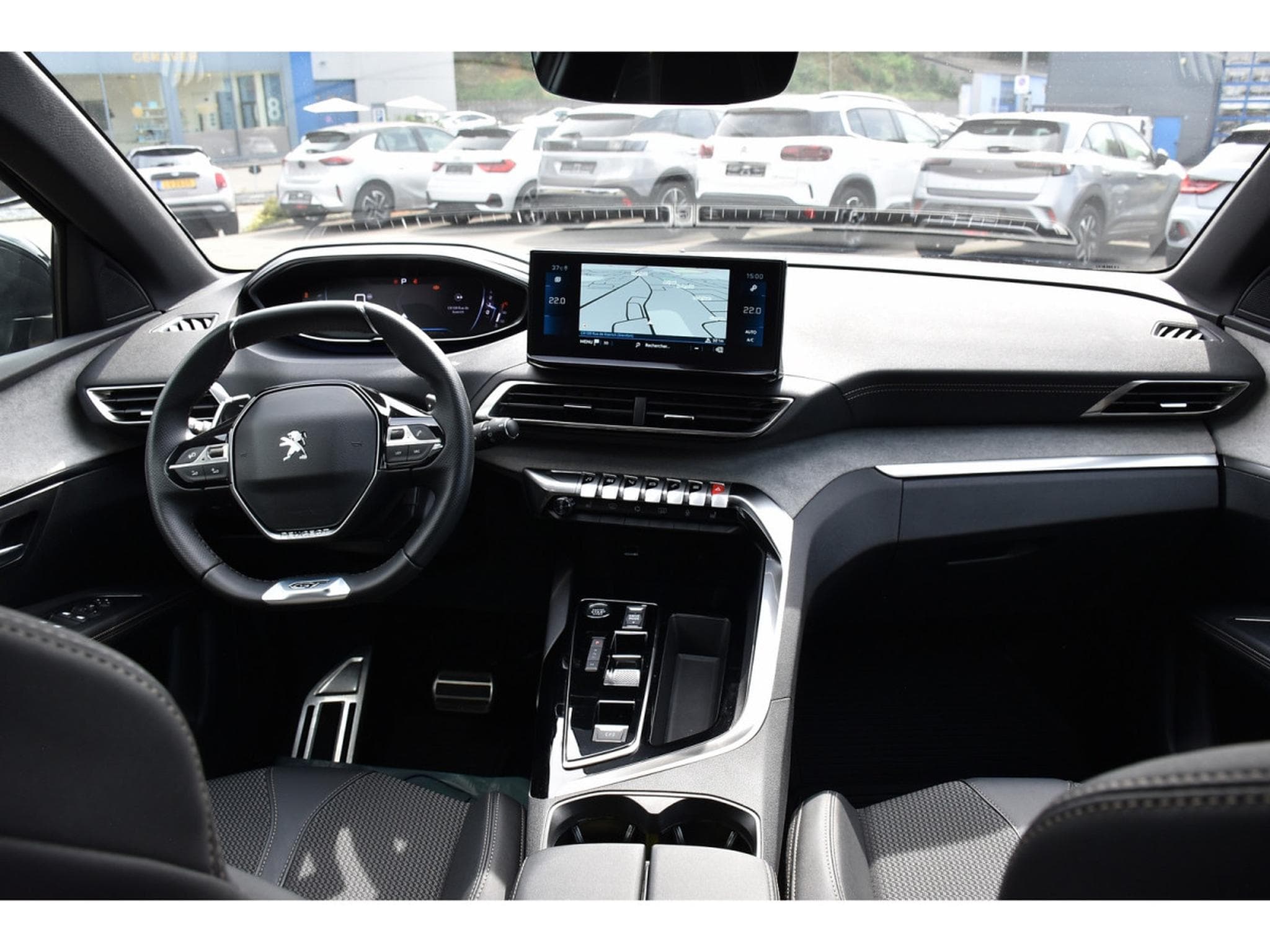 Peugeot 5008 1.2 130 GT EAT8 SG CHFF ACC LANE SIDE CAM 1° MAIN (2024) - Photo 10