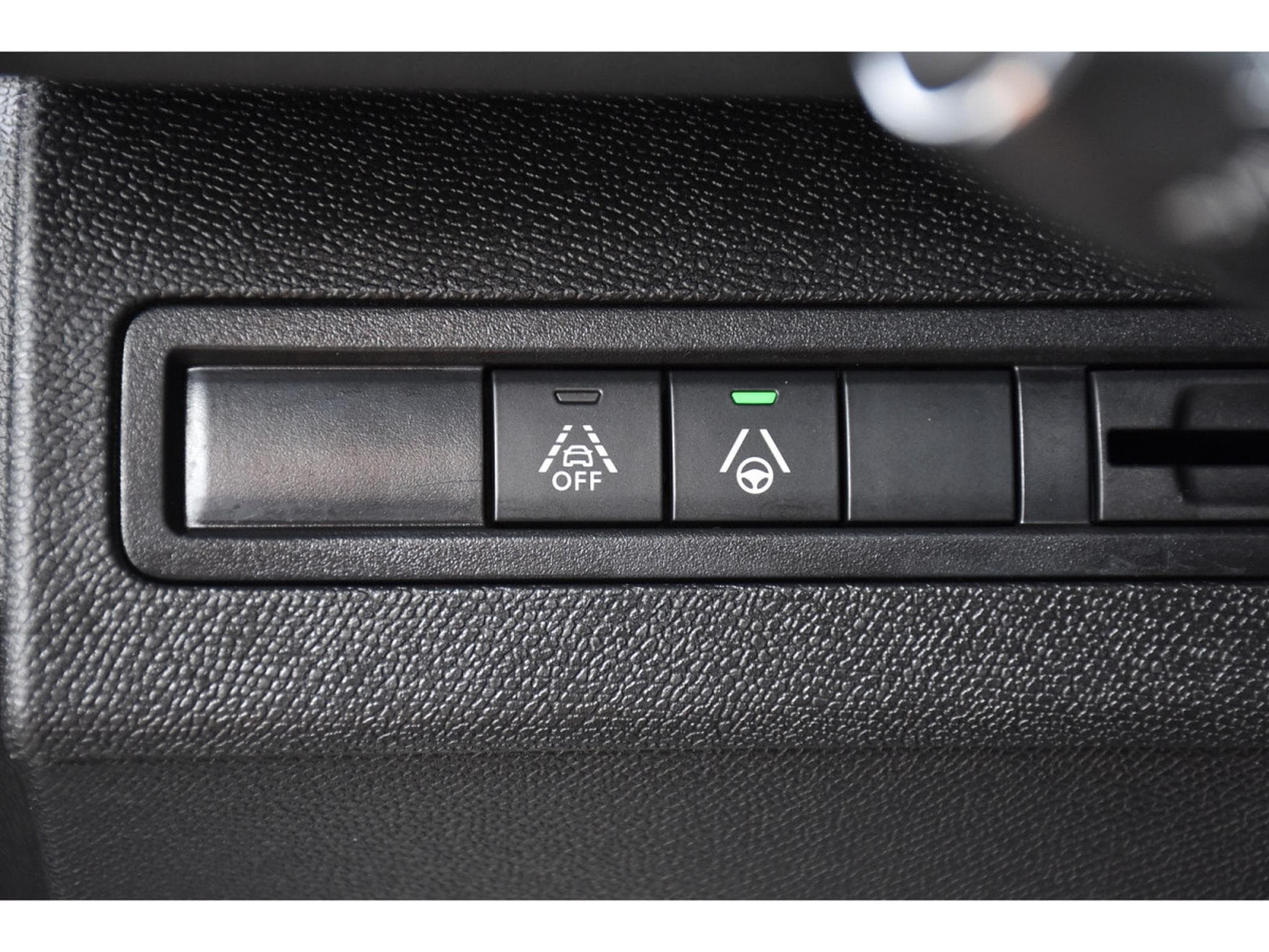 Peugeot 5008 1.2 130 GT EAT8 SG CHFF ACC LANE SIDE CAM 1° MAIN (2024) - Photo 21