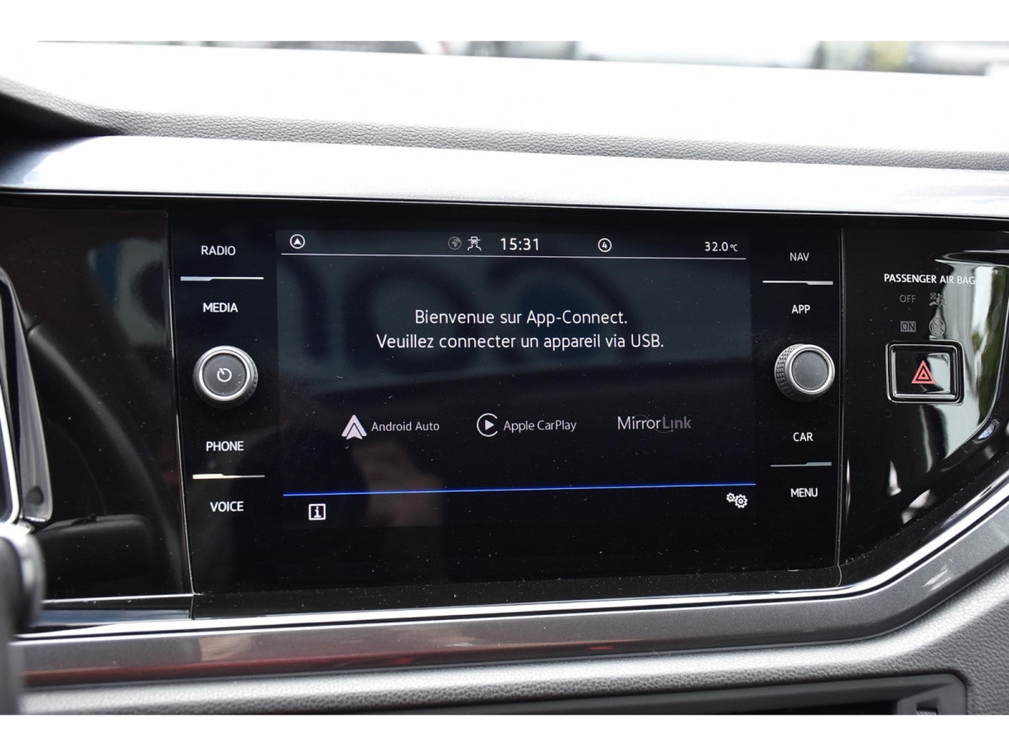 VW Taigo 1.0 TSI Style DSG TO ACC TRAVEL LED ATT RMQ JA17 (2022) - Foto 13