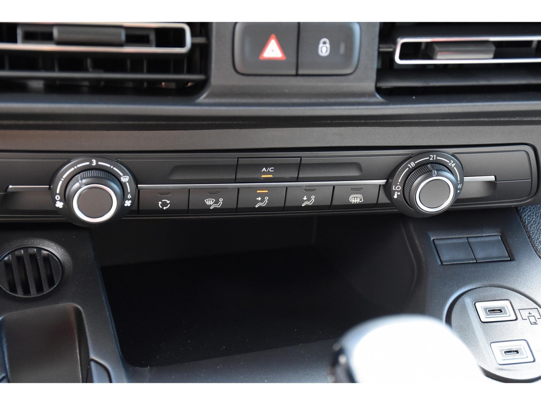 Citroën Berlingo Van Fourgon M 1.5 HDI 3 Pl. REGUL LANE CAM NEUF (2026) - Foto 14