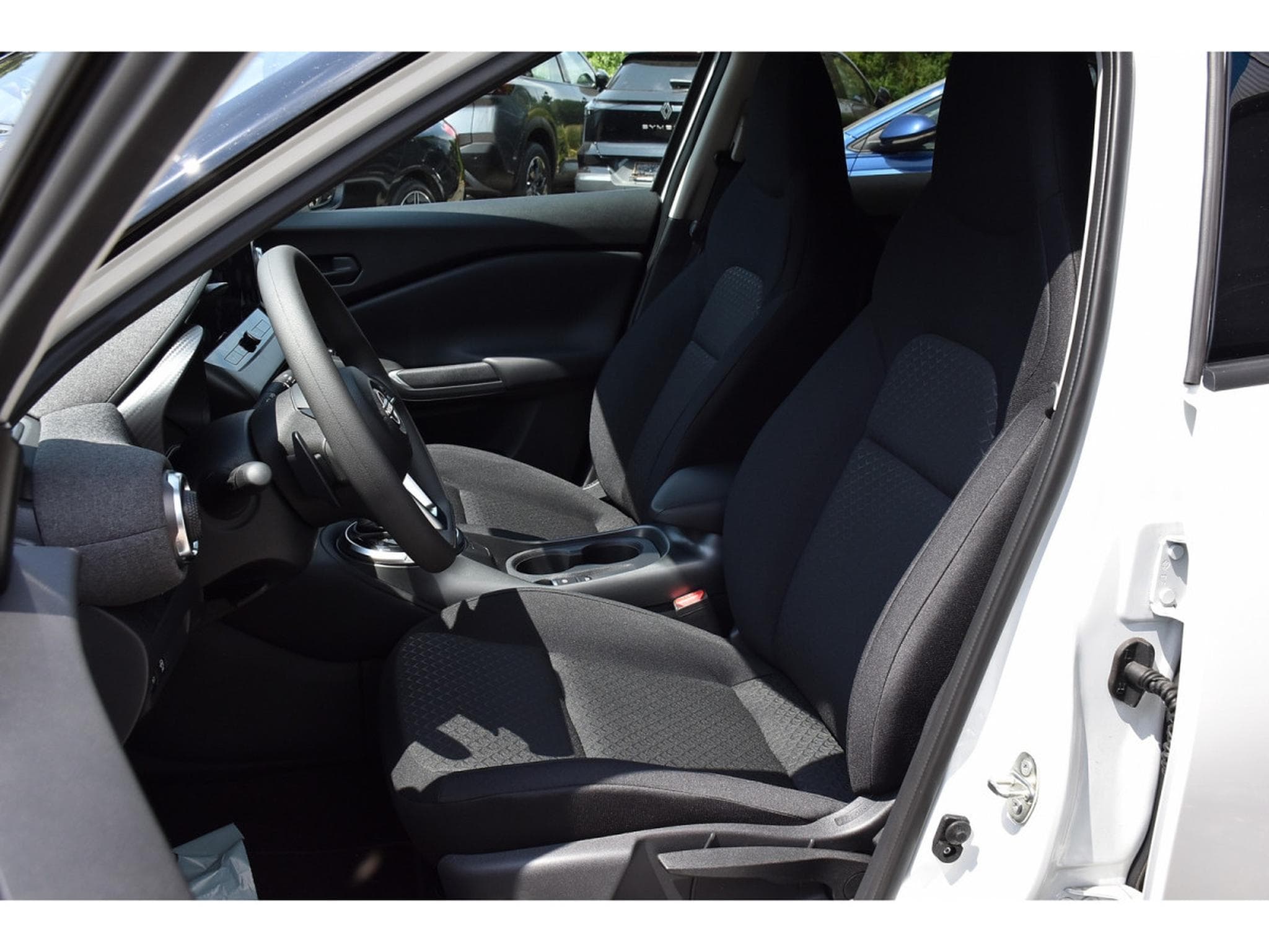 Nissan Juke 1.0 DIG-T Acenta 7DCT REGUL APP-CONNECT CAM NEUF (2026) - Foto 6