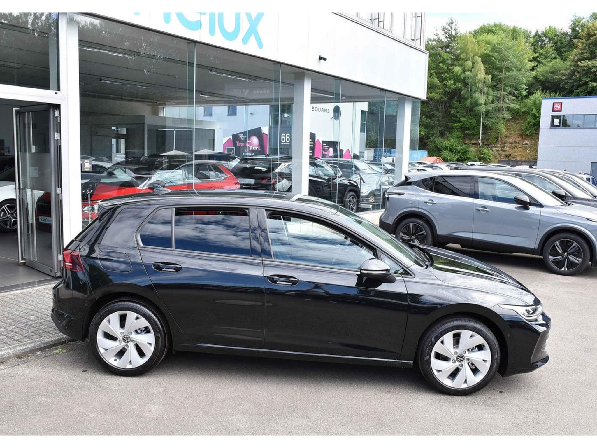 VW Golf 1.5 eTSI DSG ACC TRAVEL SG CHFF CAM NEUVE (2026) - Foto 3