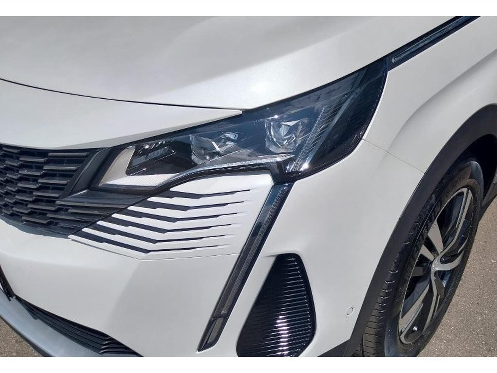 Peugeot 5008 1.2 puretech 131 GT-LINE EAT8 (2024) - Foto 5