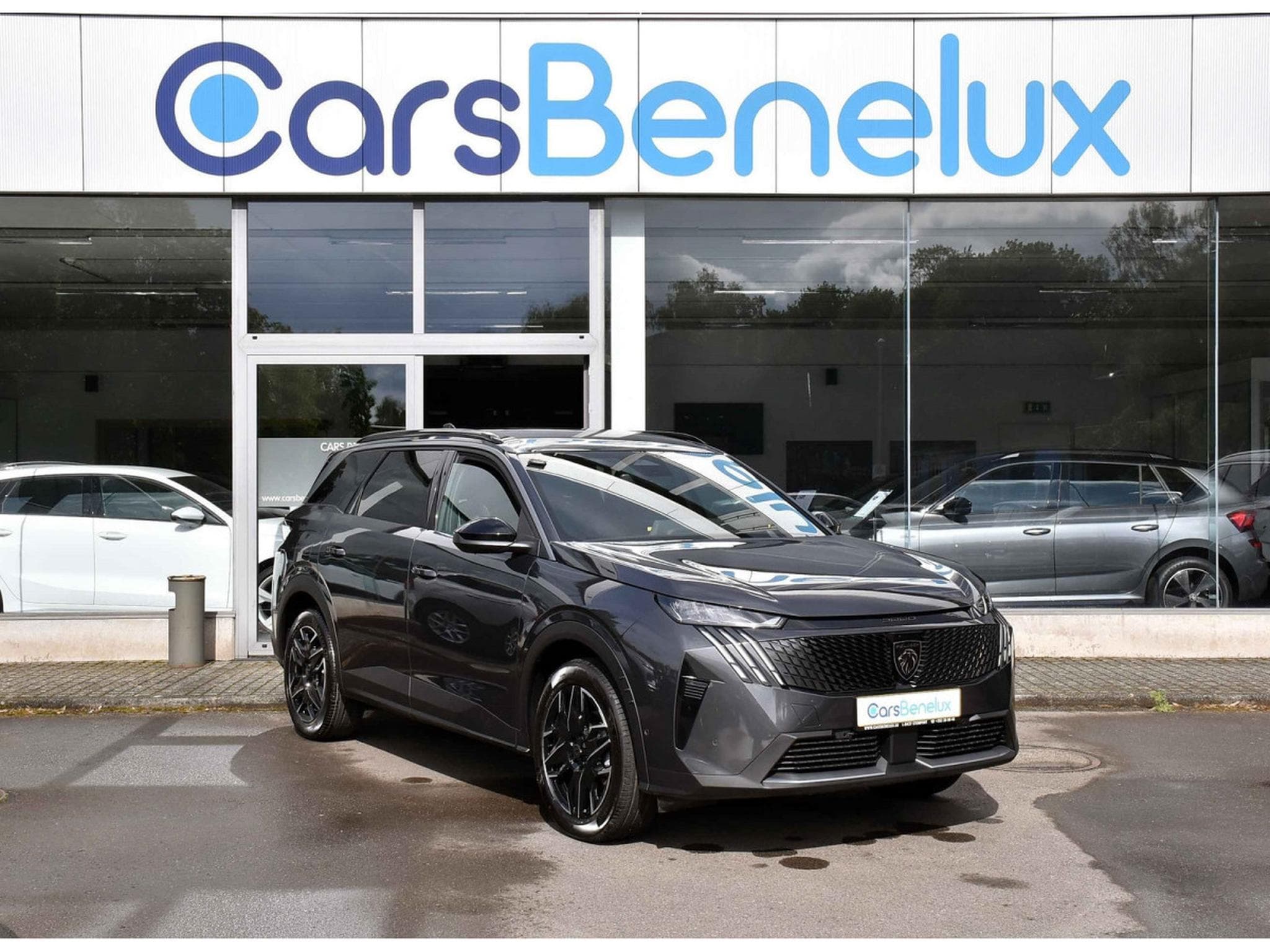 Peugeot 5008 Hybrid 145 Allure e-DCS6 ACC CAM360 JA19 NEUF (2026) - Foto 1