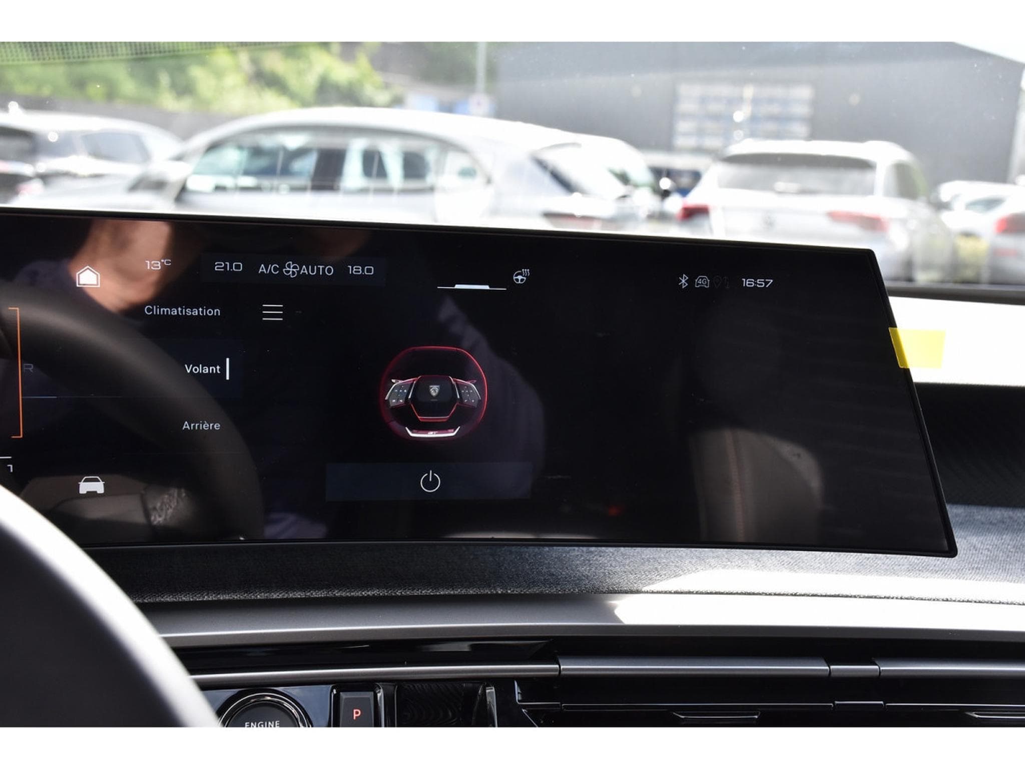 Peugeot 5008 Hybrid 145 Allure e-DCS6 ACC CAM360 JA19 NEUF (2026) - Foto 18