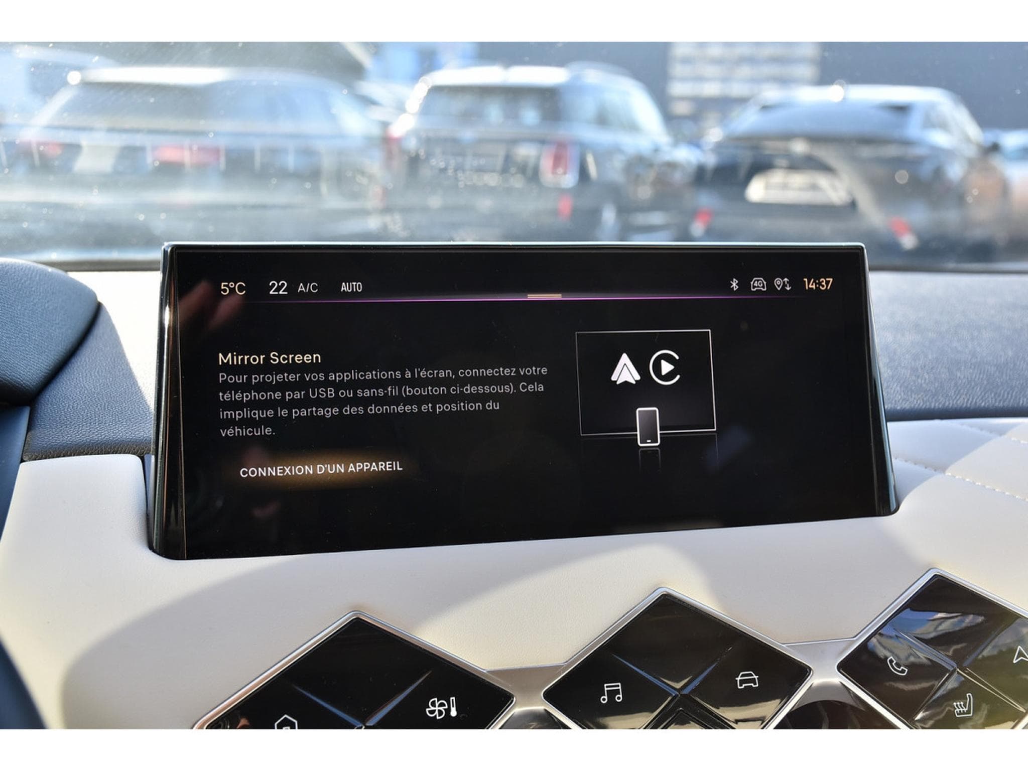 DS Automobiles DS3 1.2 PureTech EAT8 Rivoli CUIR GPS CAM LANE SIDE FOCAL 1°MAIN (2023) - Foto 12