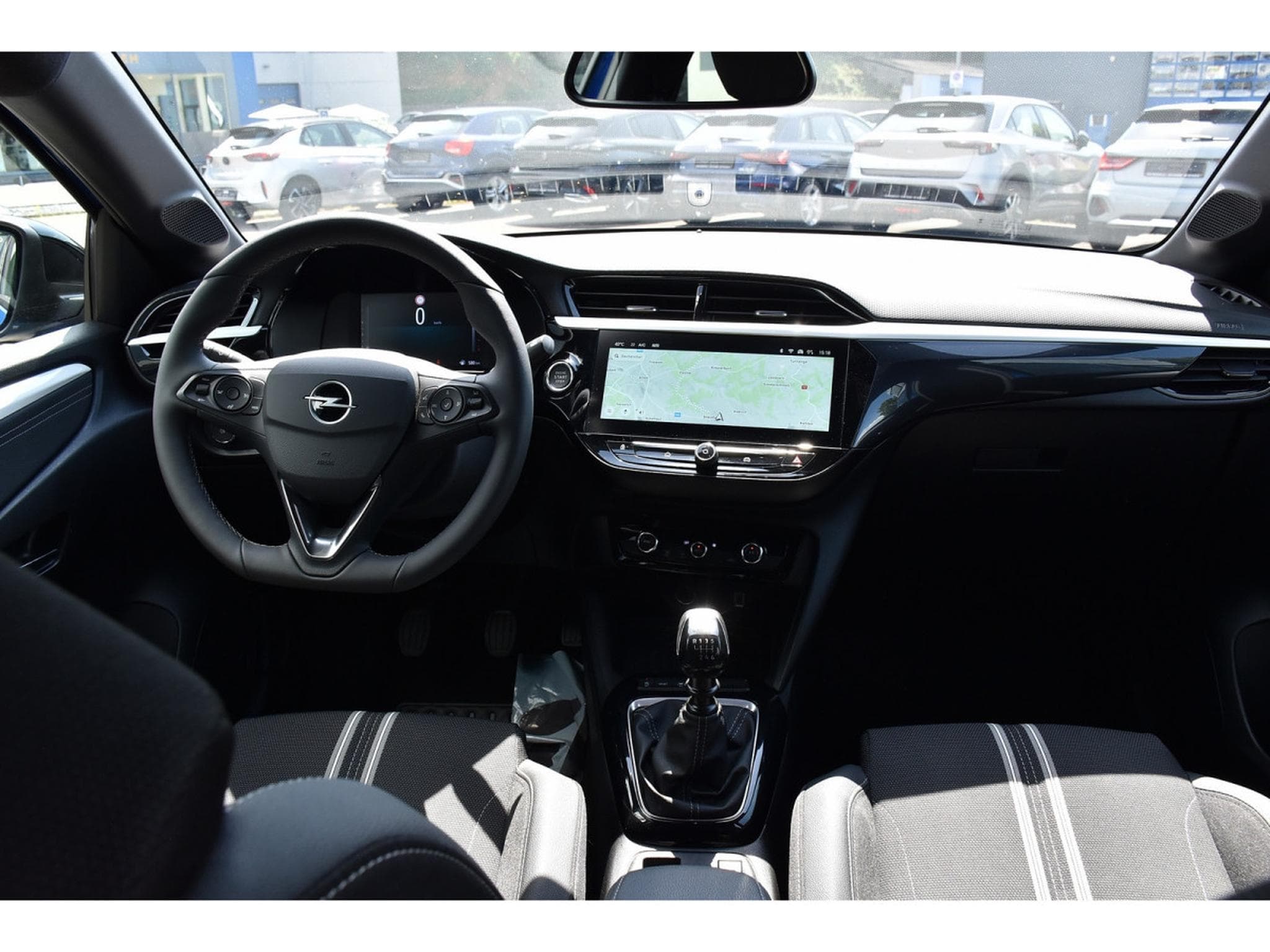 Opel Corsa 1.2 Turbo GS REGUL LANE SIDE GPS CAM KEYLESS 1° MAIN (2025) - Foto 9