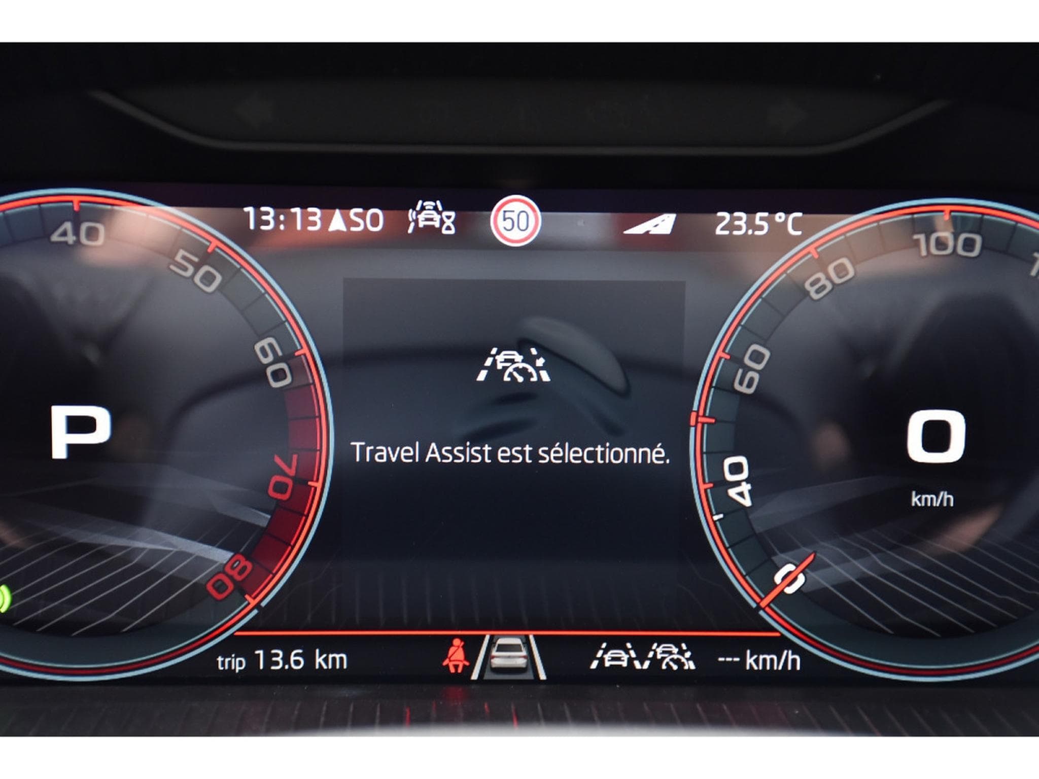 Skoda Kamiq 1.5 TSI Monte Carlo DSG PANO ACC TRAVEL SIDE KESSY NEUF (2026) - Foto 15