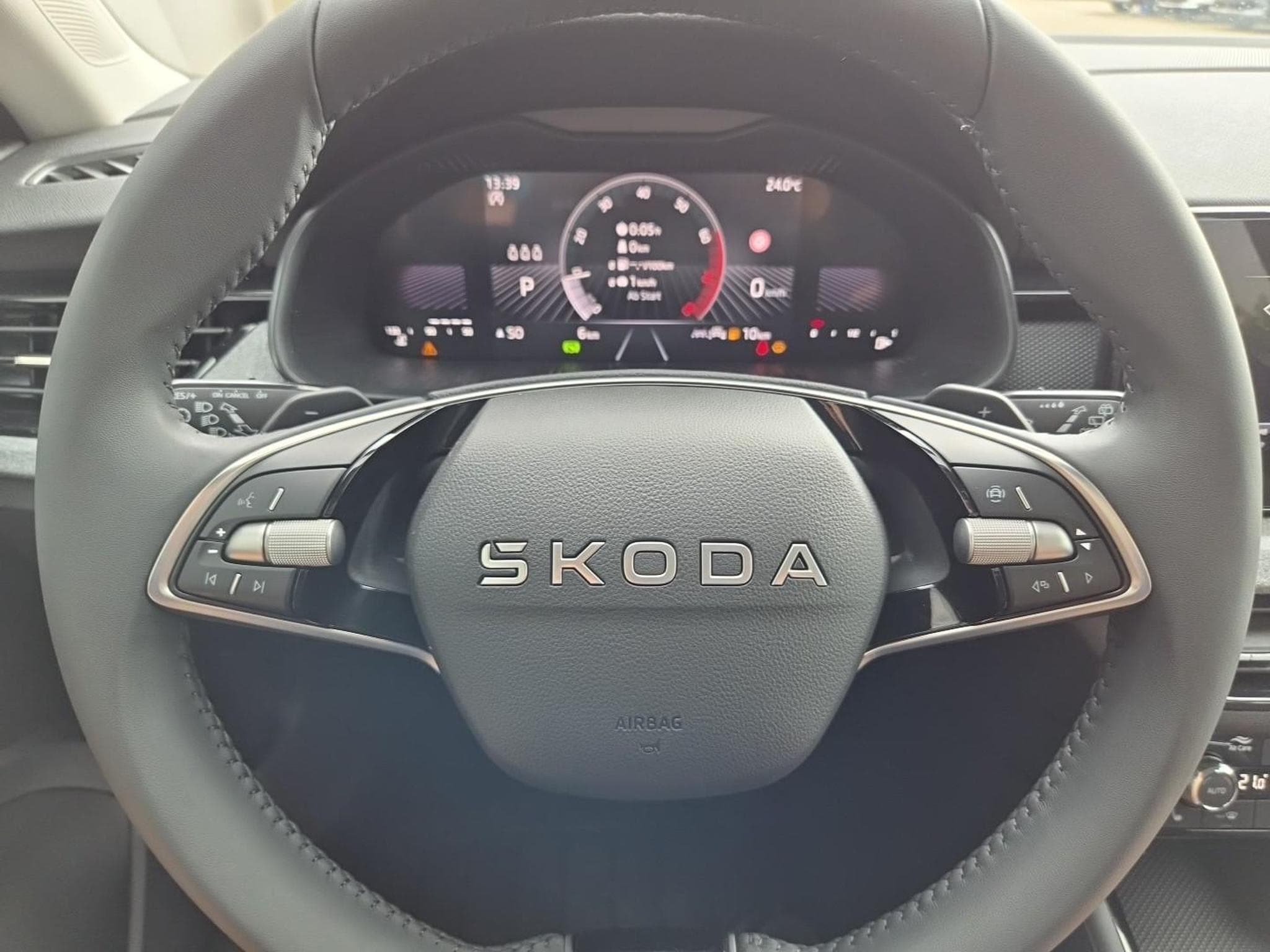 Skoda Scala Selection (2026) - Foto 17