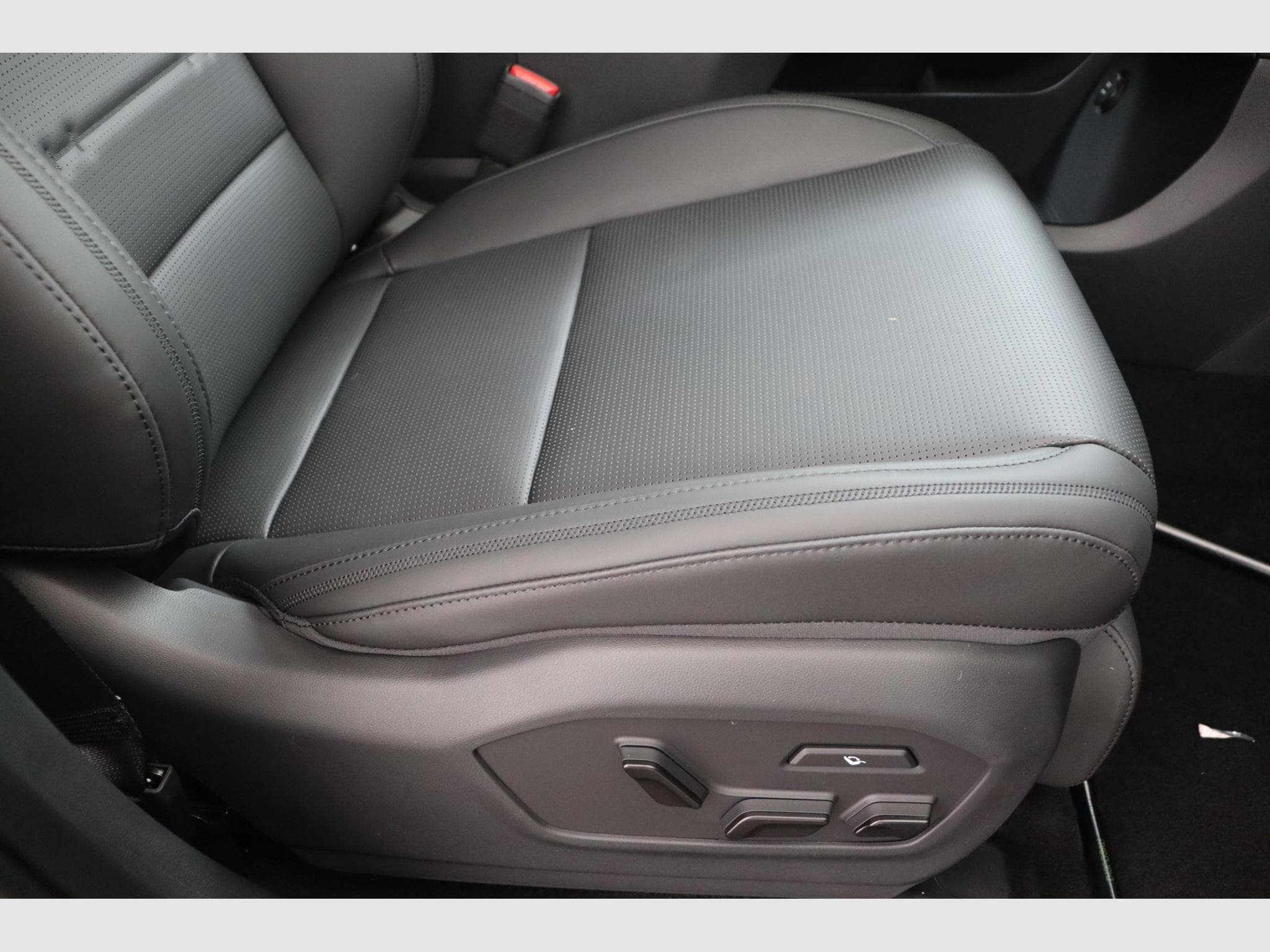 Hyundai Santa Fe Calligraphy Pack + Pano (2026) - Foto 17