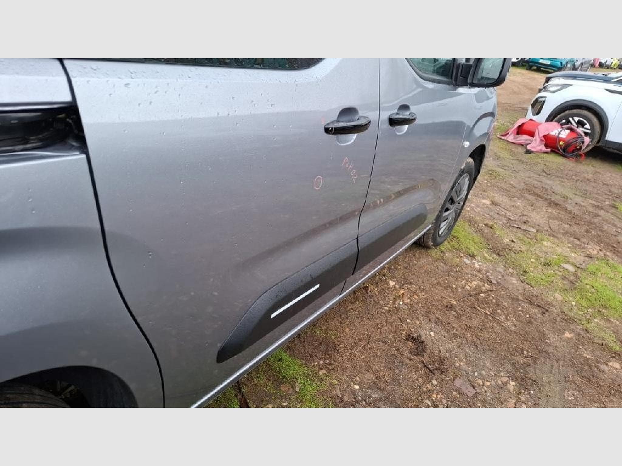 Citroen e-Berlingo Plus (2025) - Foto 14