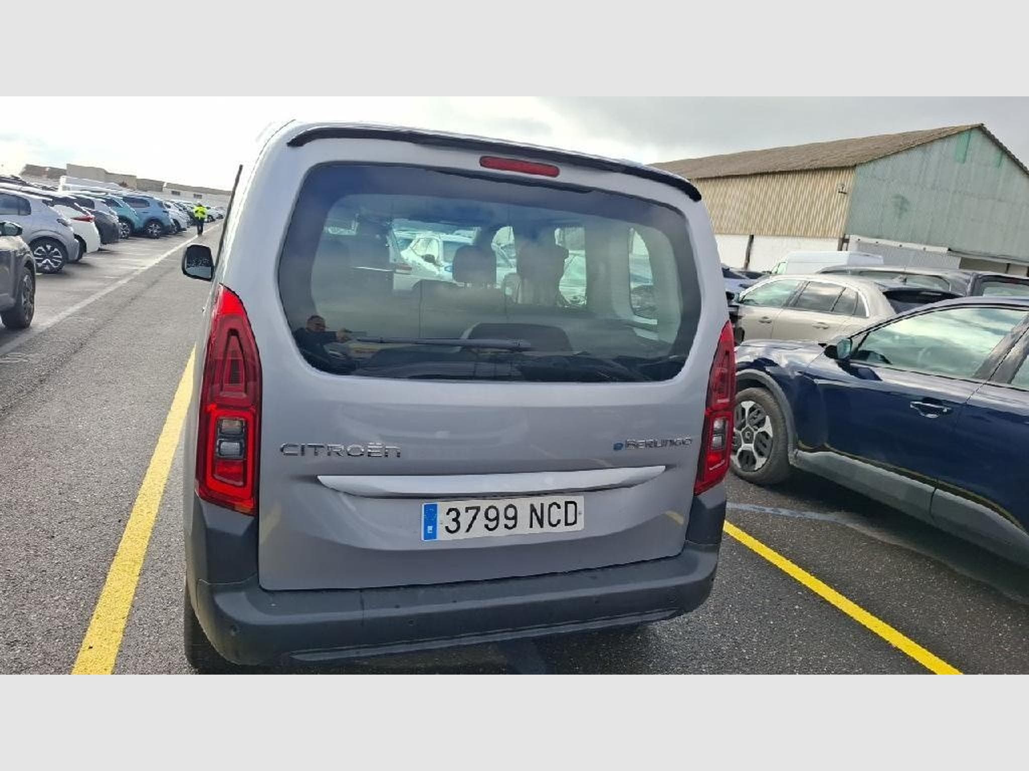 Citroen e-Berlingo Plus (2025) - Foto 6