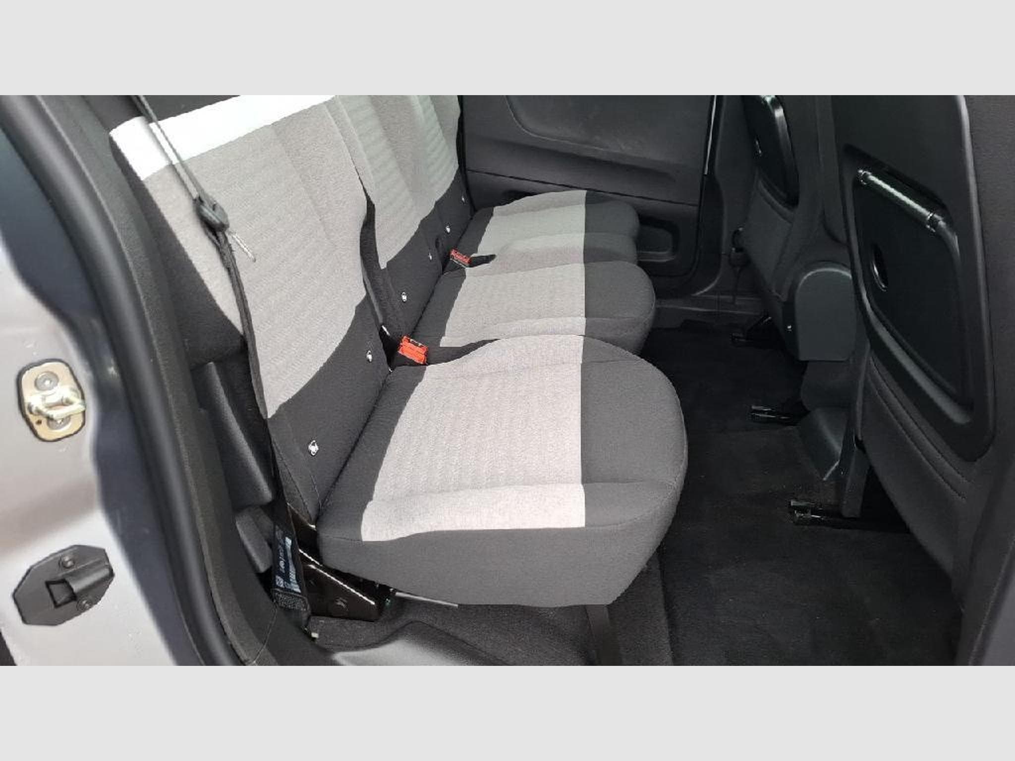 Citroen e-Berlingo Plus (2025) - Foto 9