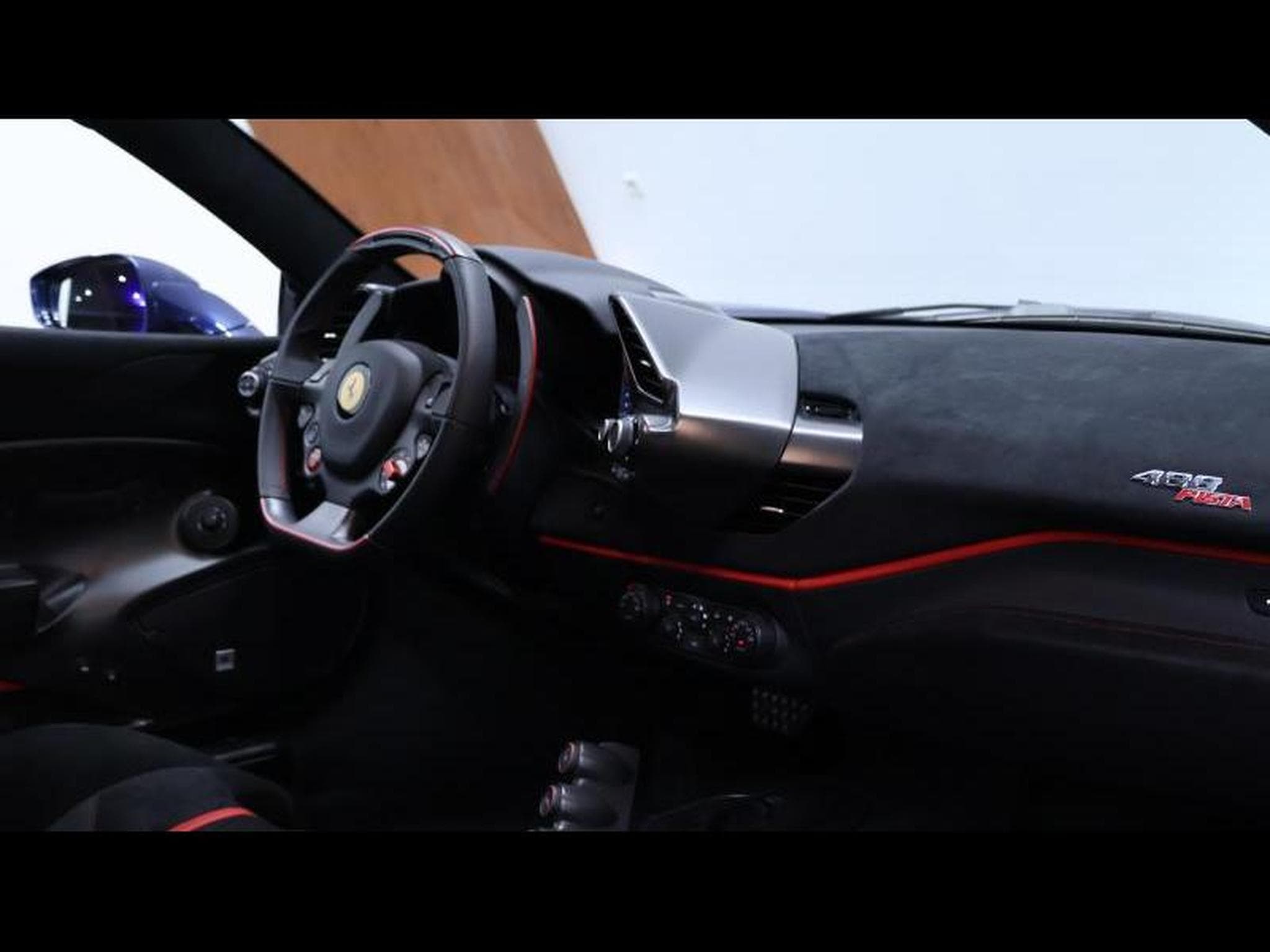 Ferrari 488 Pista Coupé *Tailor Made (2019) - Photo 25