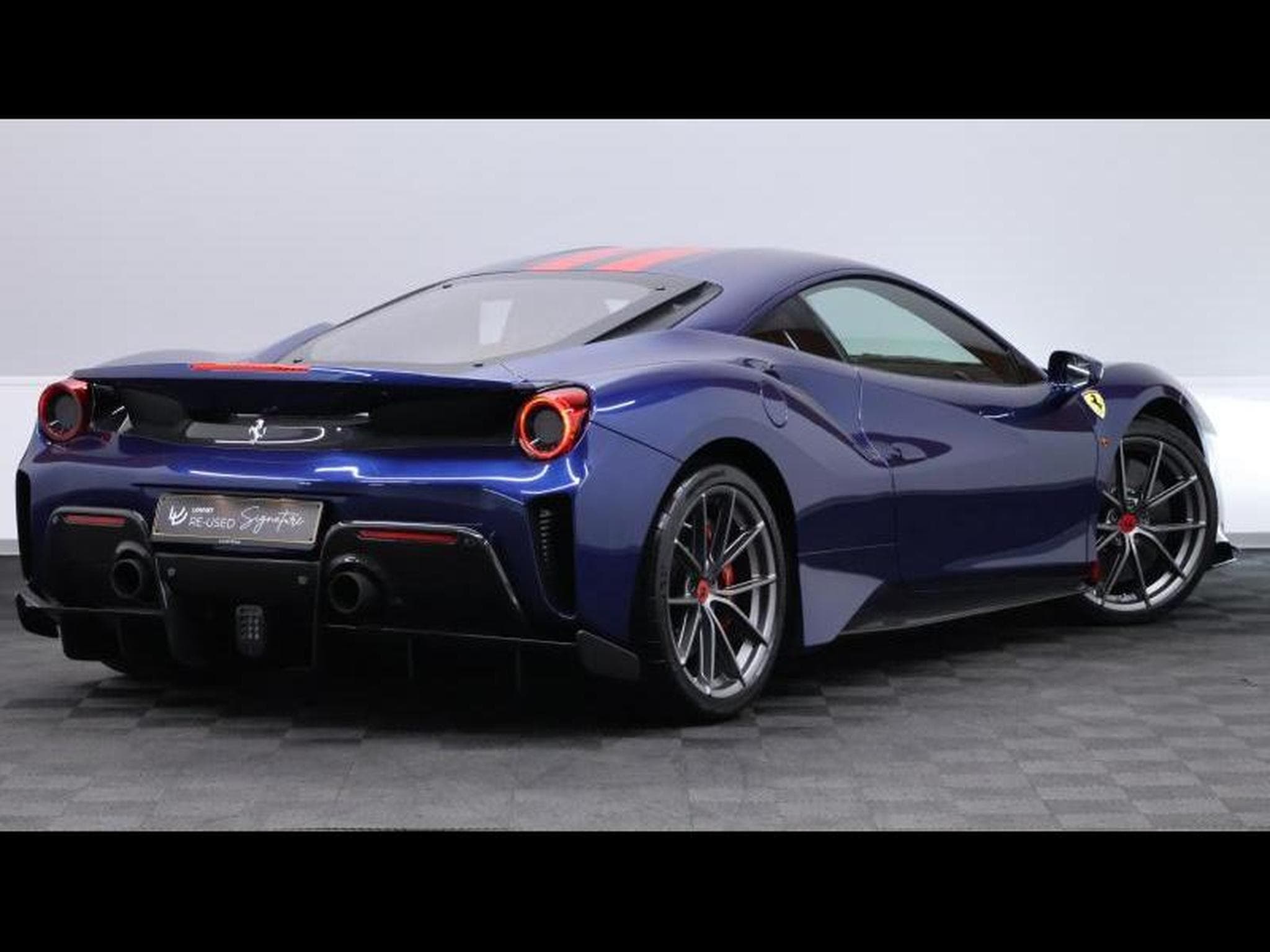 Ferrari 488 Pista Coupé *Tailor Made (2019) - Photo 5