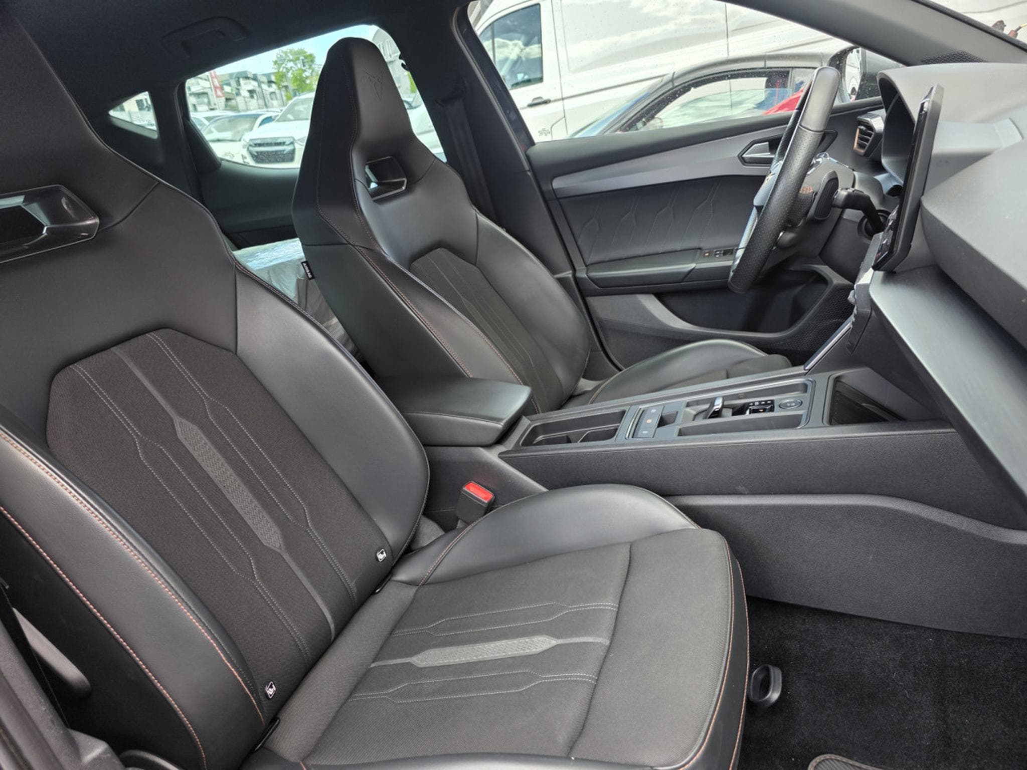 Cupra Leon Cupra Leon VZ 300 CV DSG (2021) - Foto 8