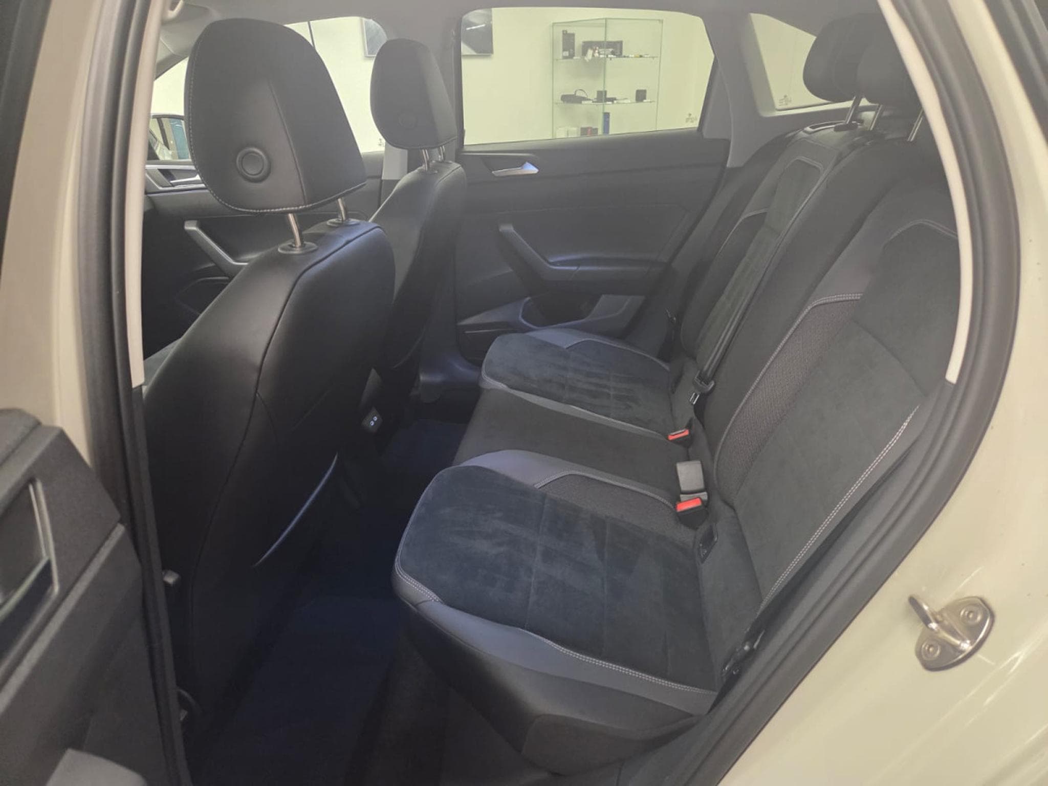 VW Taigo Style 1.5 TSI 150 CH / 110kW DSG7 (2023) - Foto 6