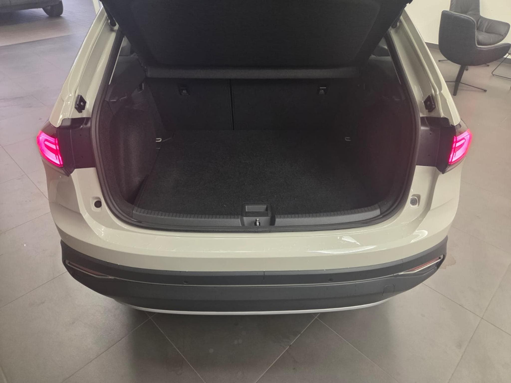 VW Taigo Style 1.5 TSI 150 CH / 110kW DSG7 (2023) - Foto 8
