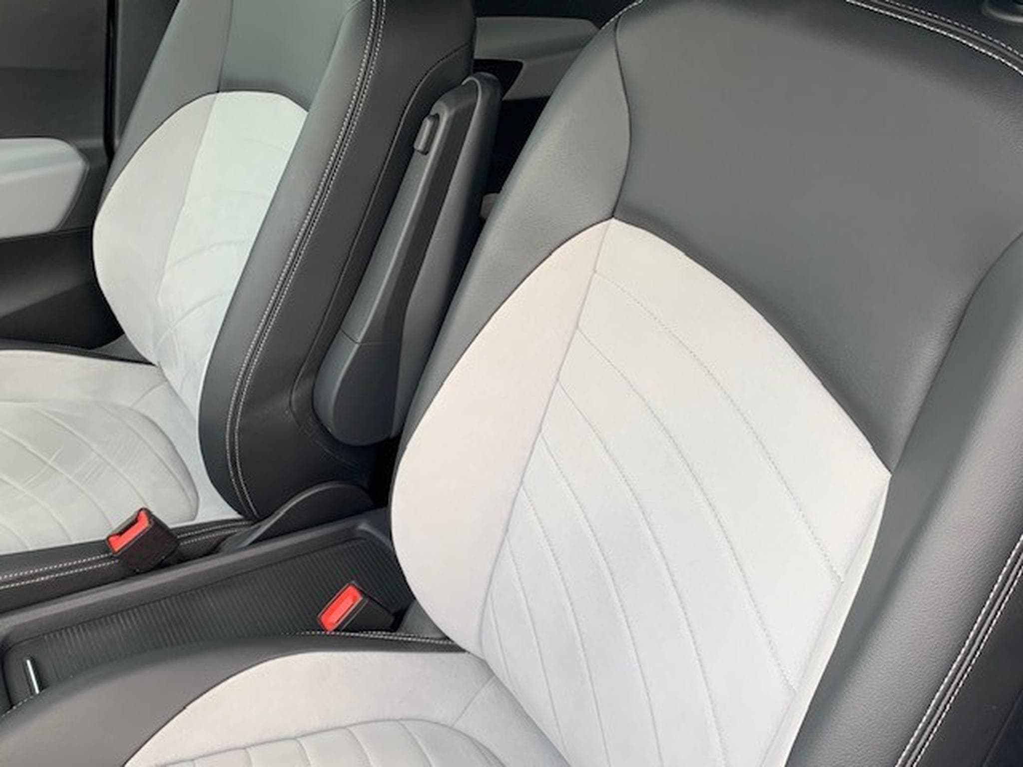 VW ID.3 PRO PERFORMANCE 150KW / 58 kWh (2022) - Photo 2