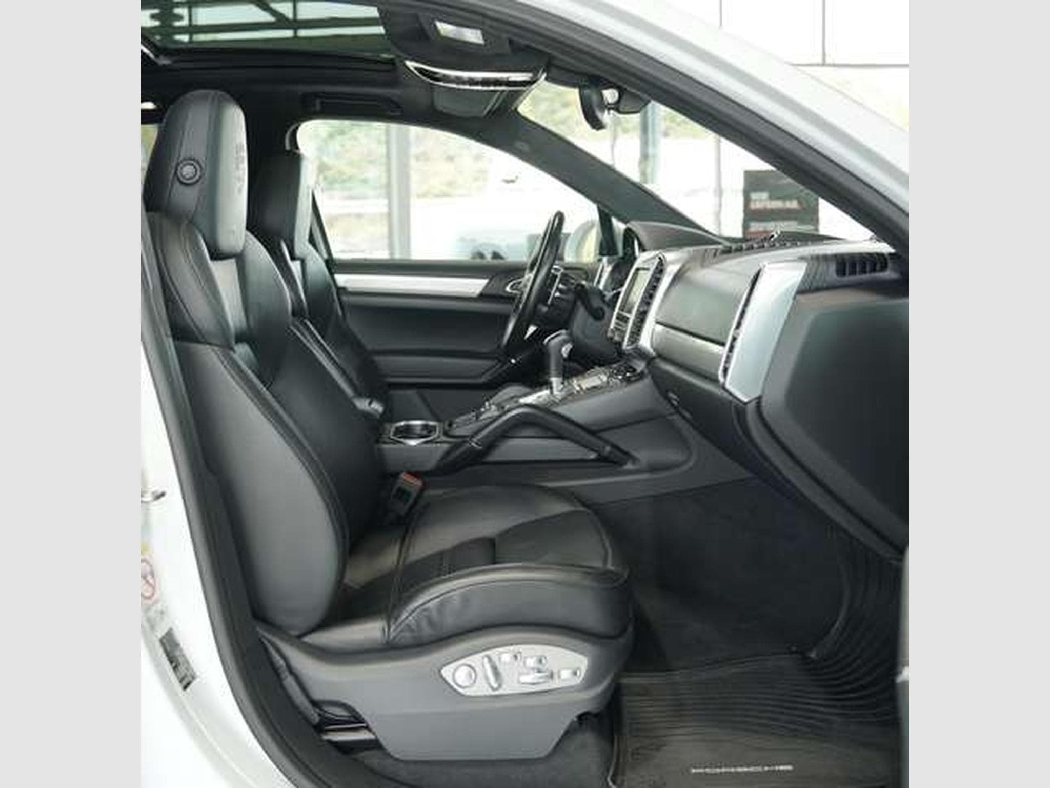 Porsche Cayenne GTS Sport Design *Pano*LUFT*21*18-Wege (2015) - Foto 15